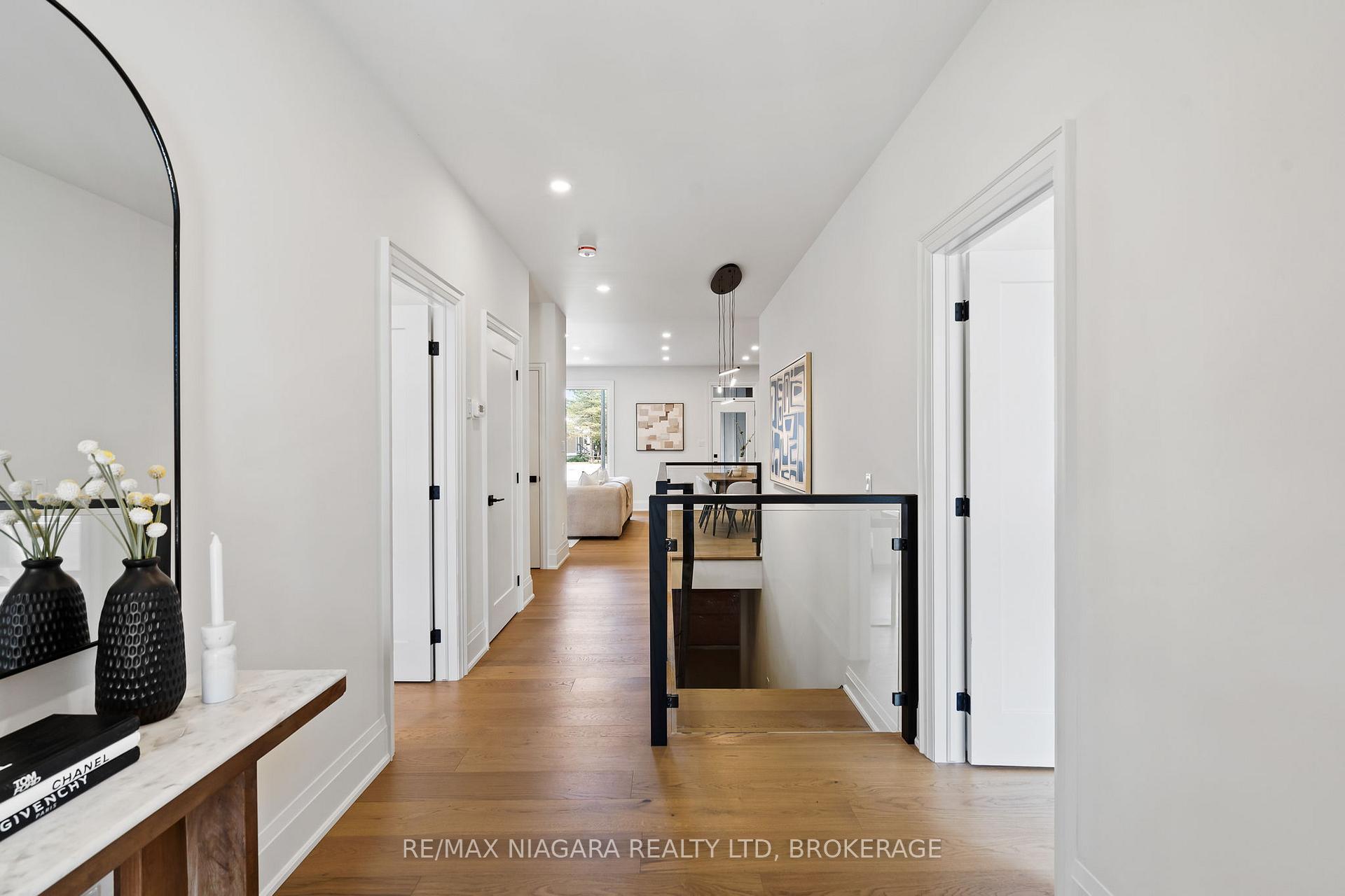 Photo 6 of 16 Accursi Crescent, Pelham, Fonthill — HOMEH