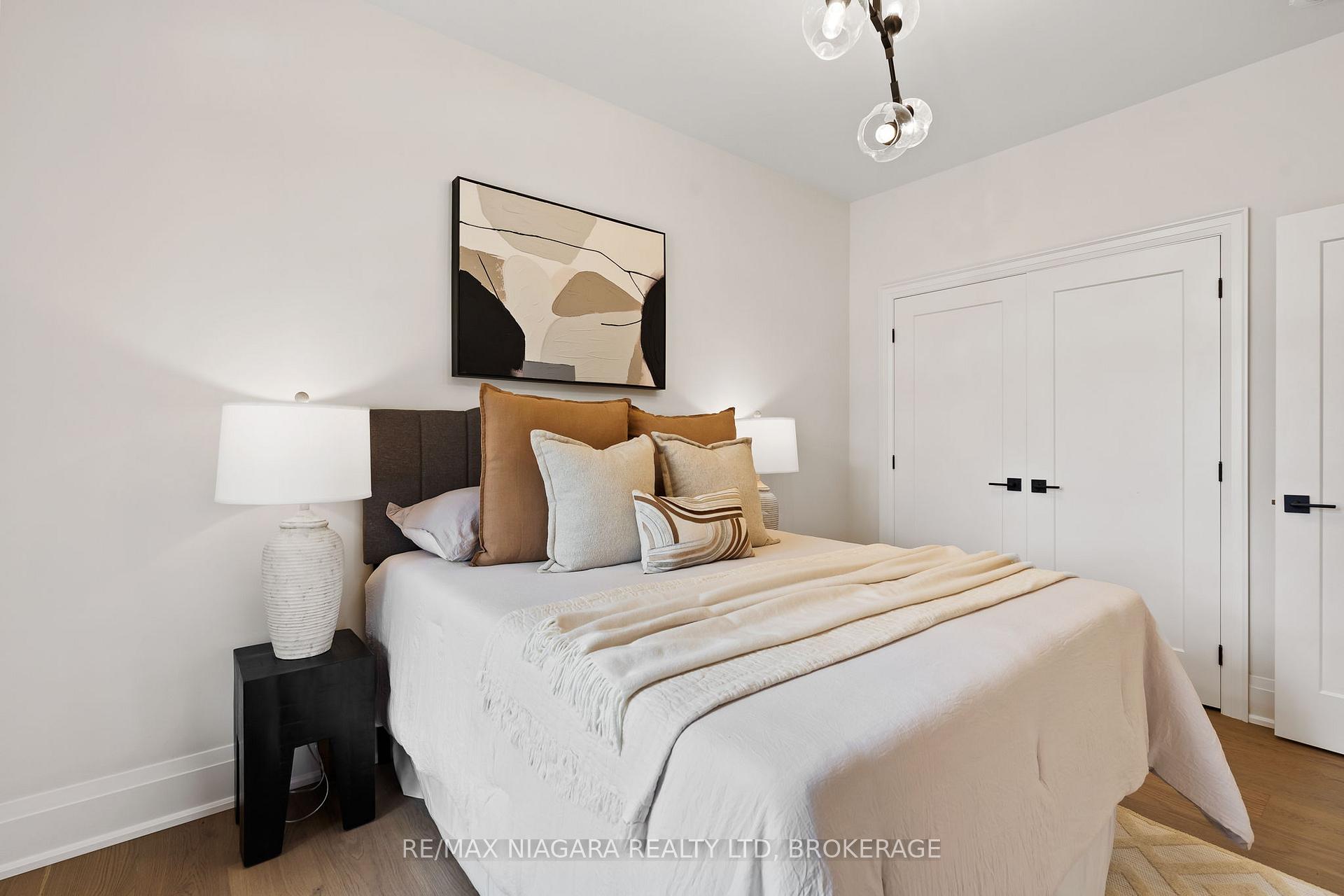 Photo 31 of 16 Accursi Crescent, Pelham, Fonthill — HOMEH