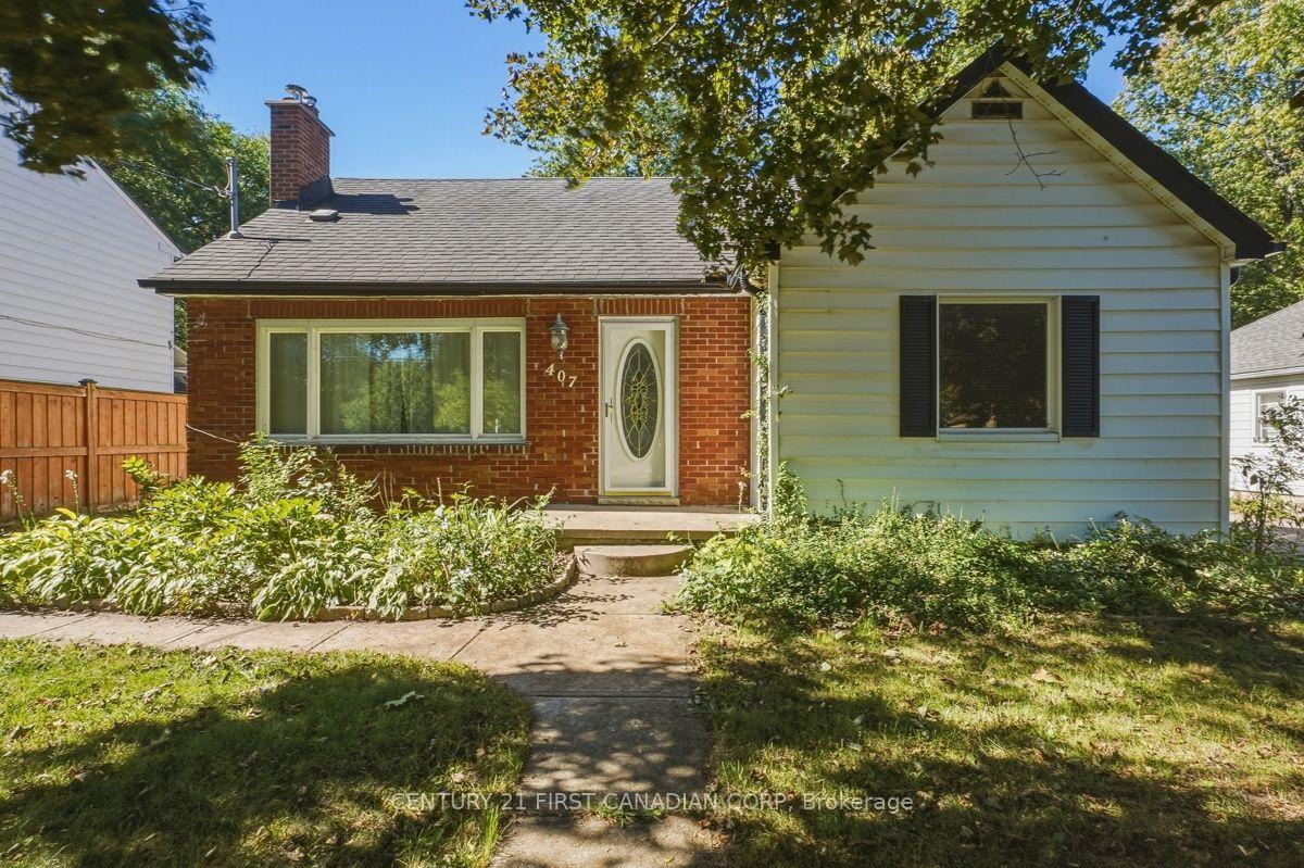 Photo 4 of 407 Boler Road, London, South K — HOMEH