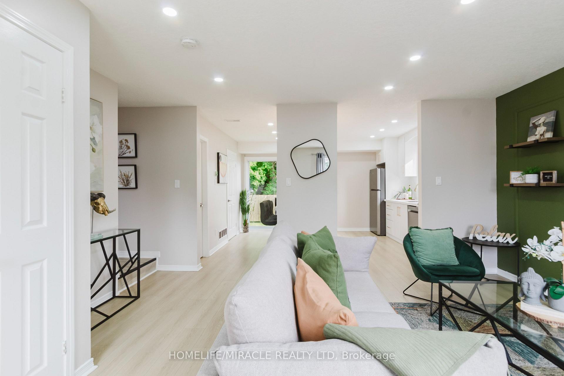 Photo 4 of 67 Kinzie Avenue, Kitchener, Centreville Chicopee — HOMEH