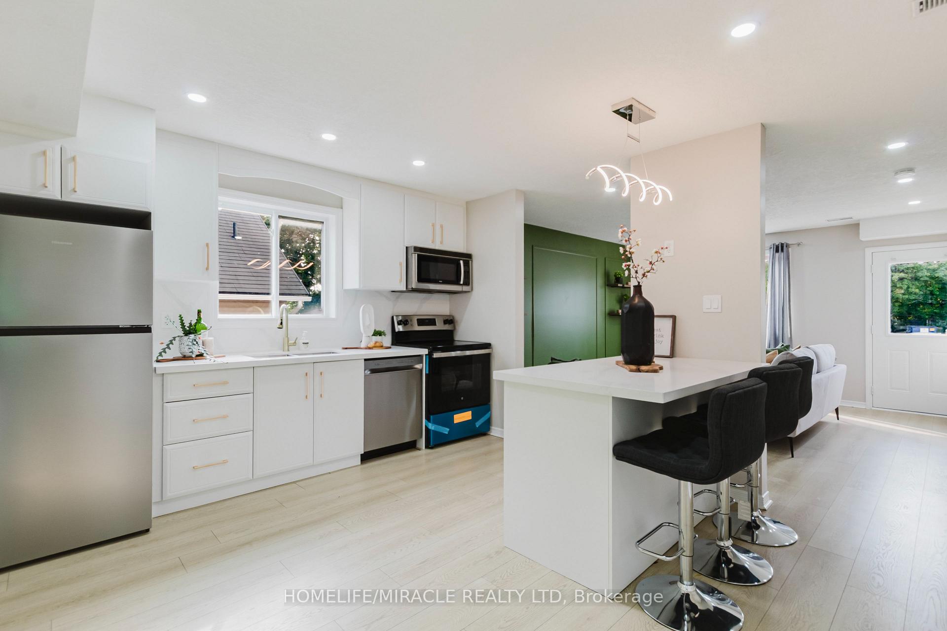 Photo 13 of 67 Kinzie Avenue, Kitchener, Centreville Chicopee — HOMEH