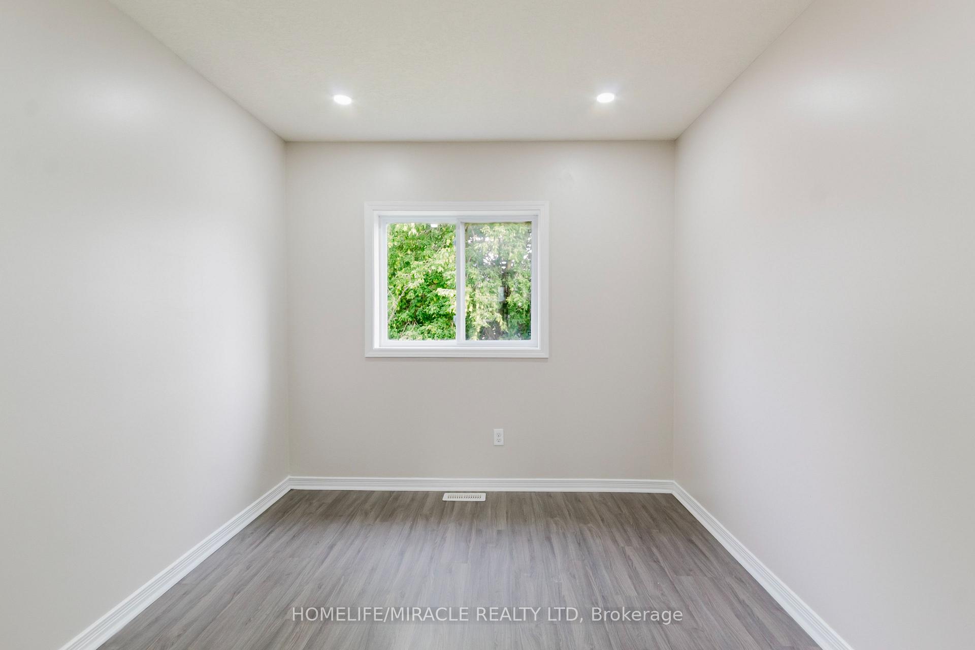 Photo 24 of 67 Kinzie Avenue, Kitchener, Centreville Chicopee — HOMEH