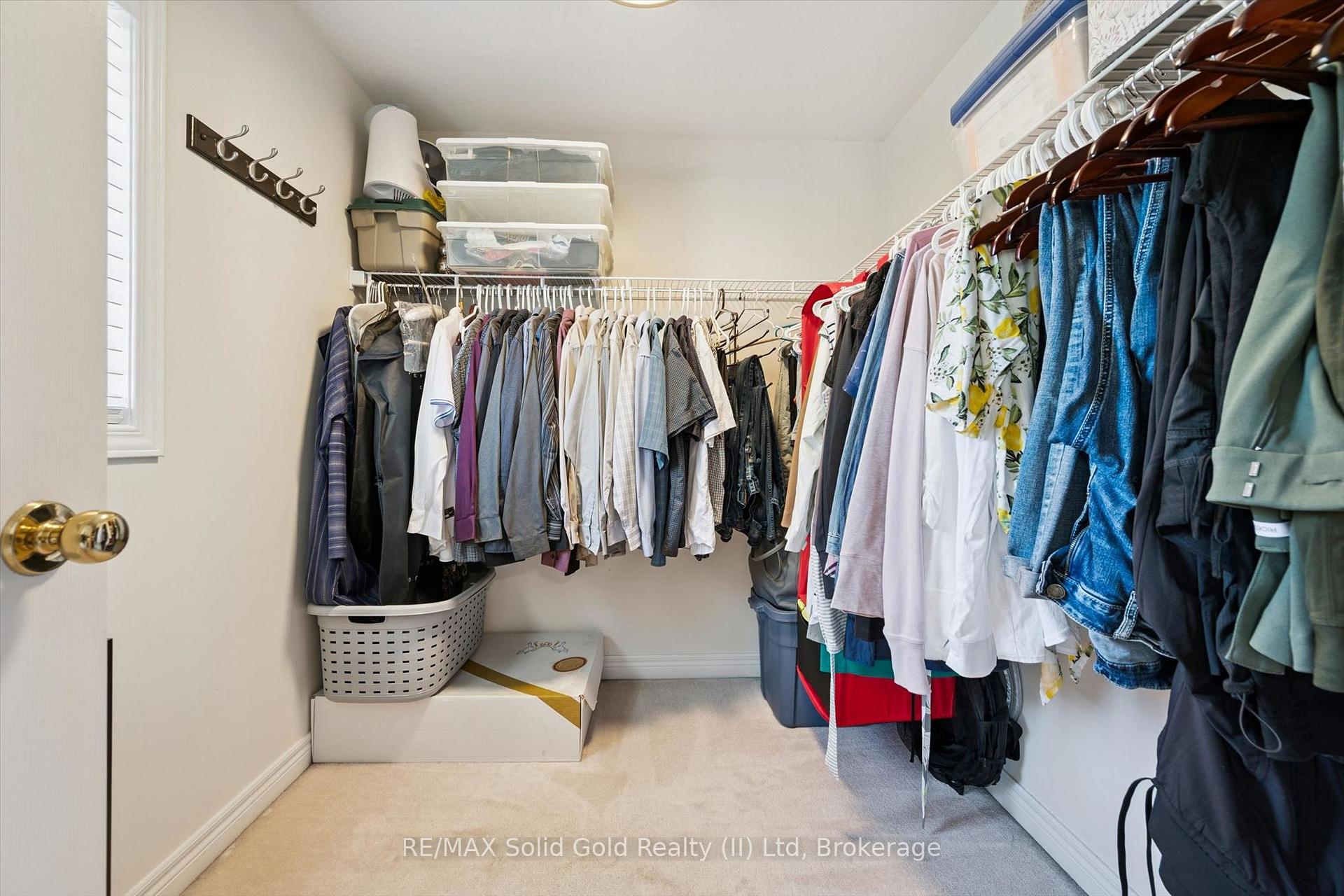 Photo 23 of 642 Interlaken Drive, Waterloo, Clair Hills — HOMEH