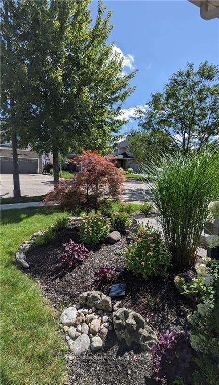 Photo 49 of 642 Interlaken Drive, Waterloo, Clair Hills — HOMEH