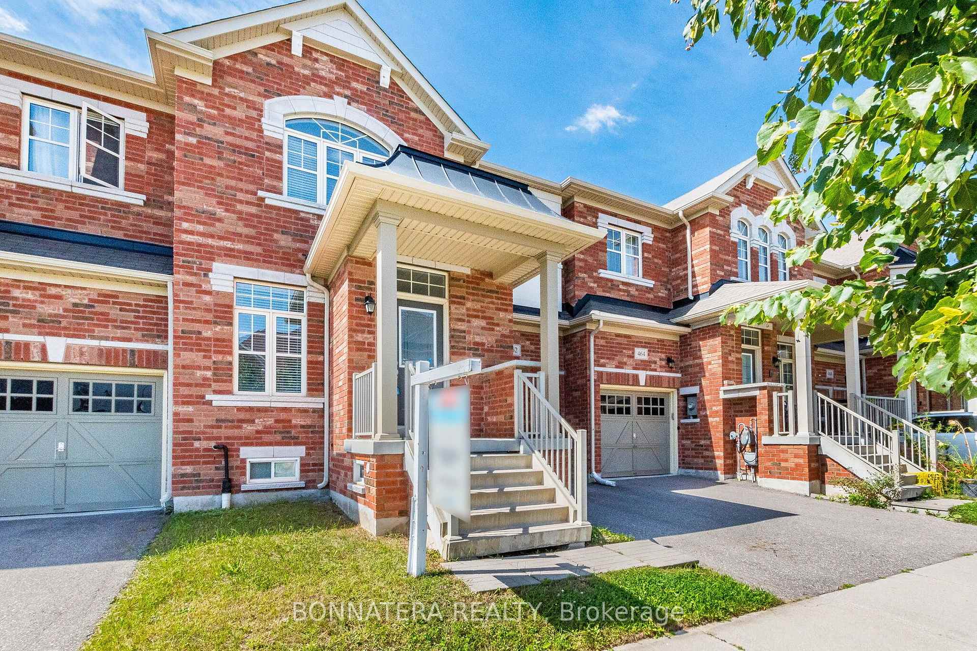 Photo 5 of 462 Terrace Way, Oakville, Sixteen Hollow — HOMEH