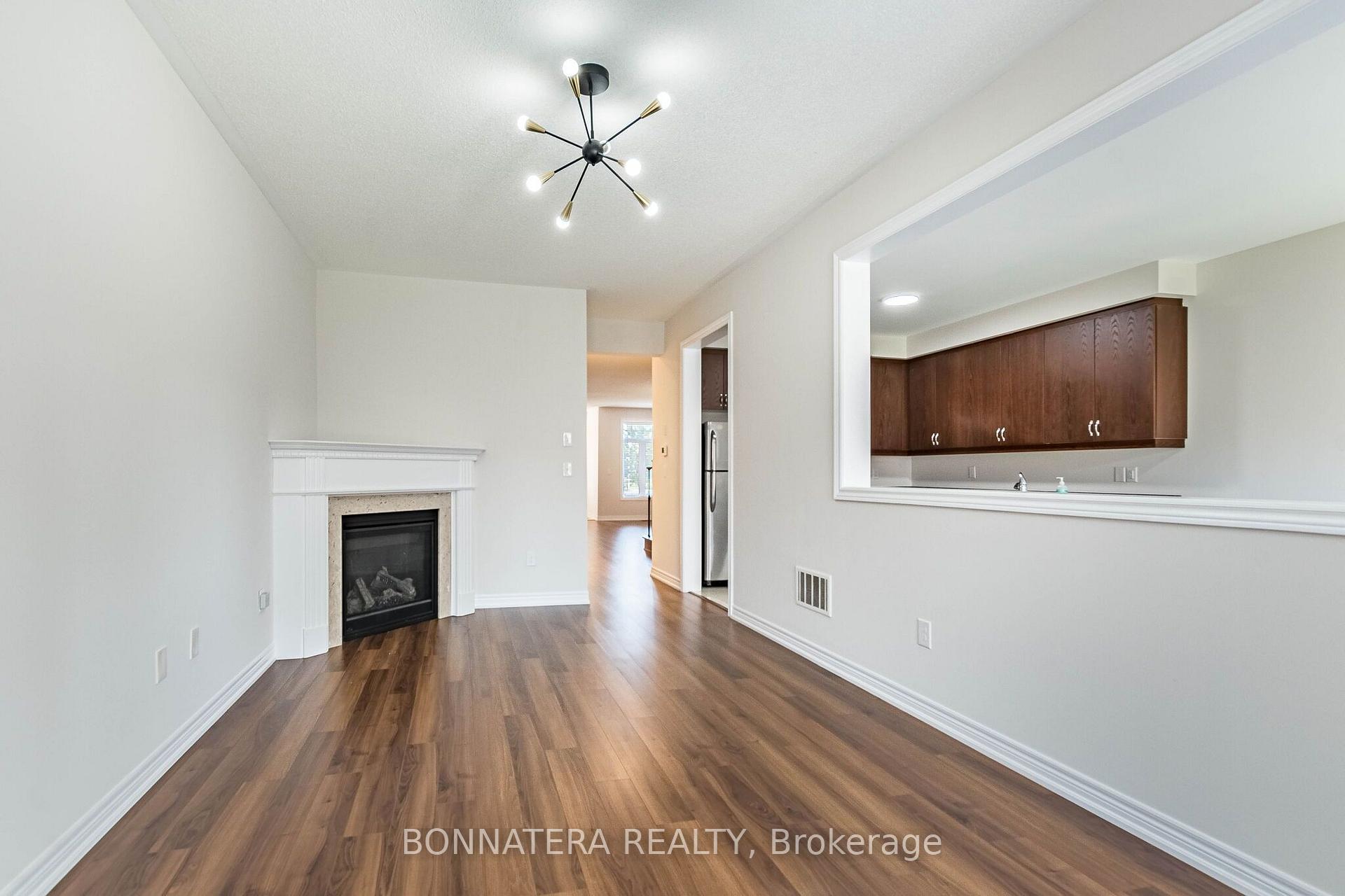 Photo 9 of 462 Terrace Way, Oakville, Sixteen Hollow — HOMEH