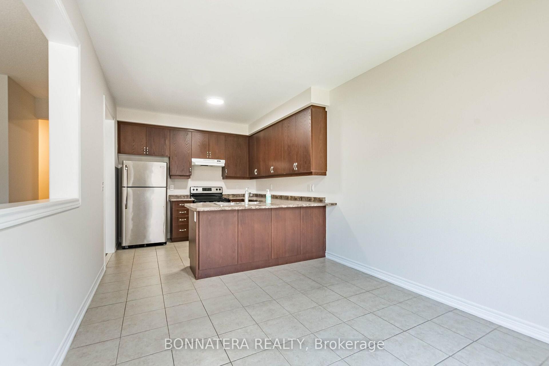Photo 15 of 462 Terrace Way, Oakville, Sixteen Hollow — HOMEH