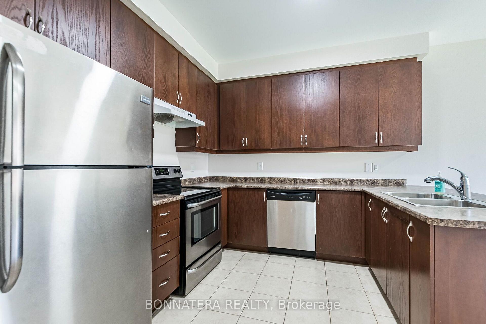 Photo 16 of 462 Terrace Way, Oakville, Sixteen Hollow — HOMEH