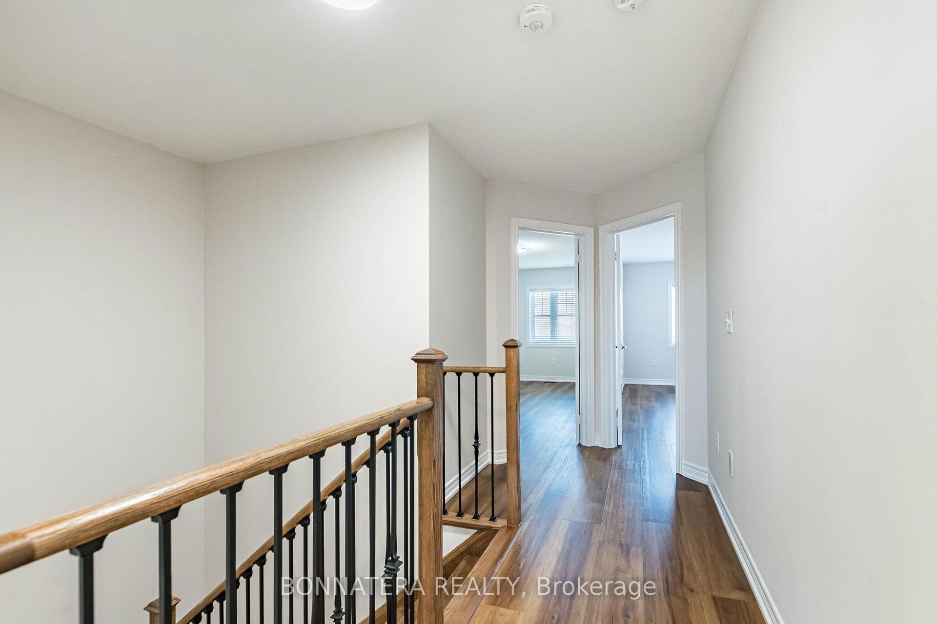Photo 22 of 462 Terrace Way, Oakville, Sixteen Hollow — HOMEH