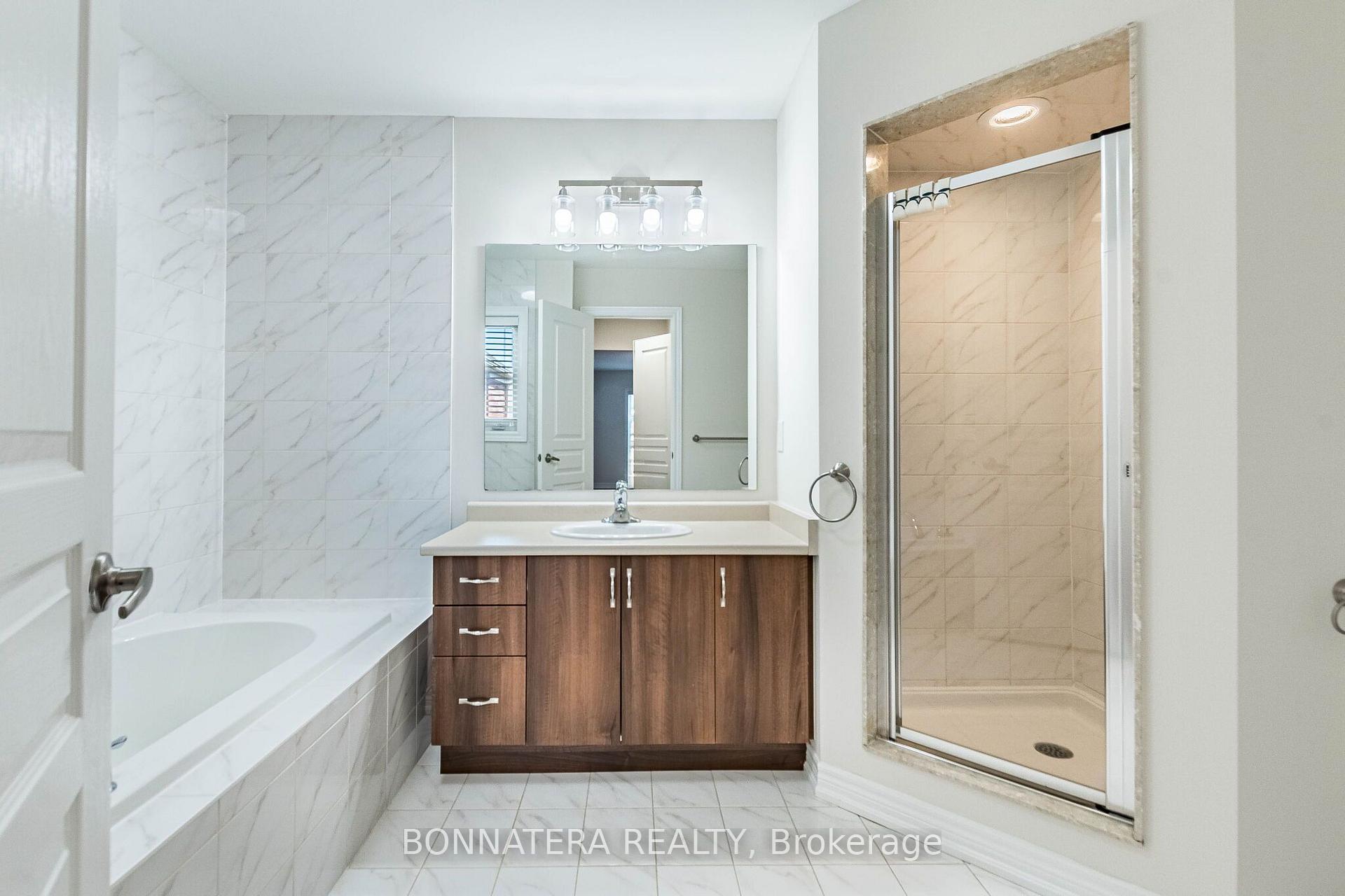 Photo 27 of 462 Terrace Way, Oakville, Sixteen Hollow — HOMEH