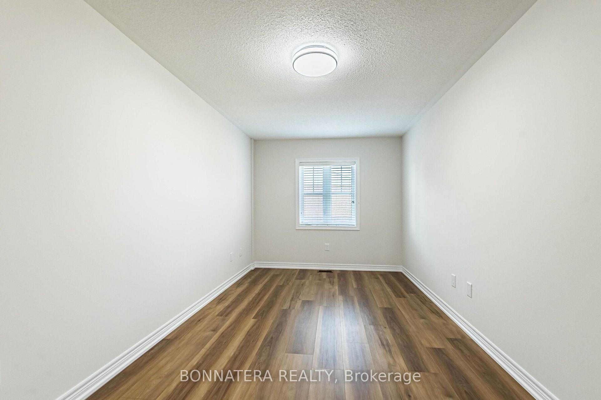 Photo 30 of 462 Terrace Way, Oakville, Sixteen Hollow — HOMEH
