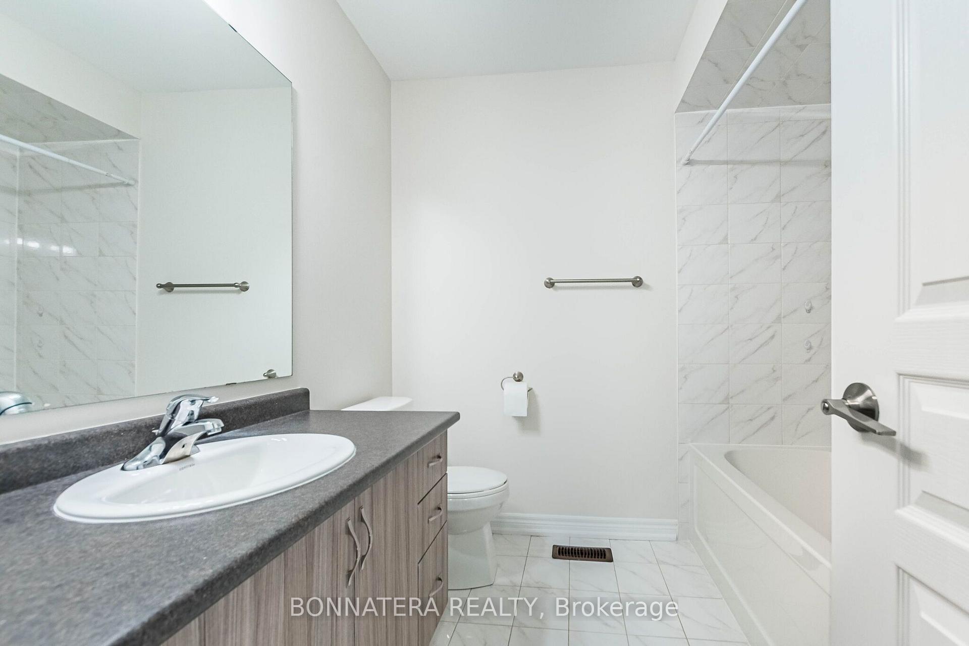 Photo 37 of 462 Terrace Way, Oakville, Sixteen Hollow — HOMEH