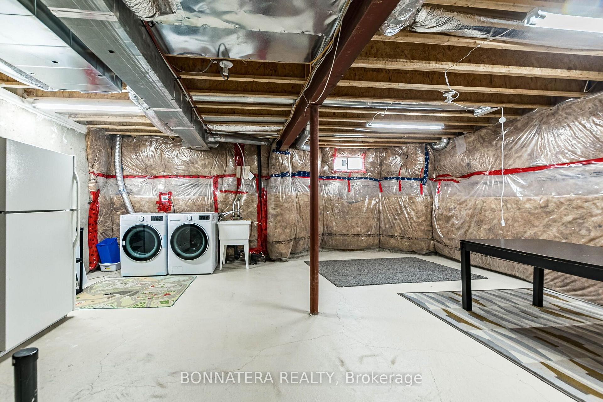 Photo 41 of 462 Terrace Way, Oakville, Sixteen Hollow — HOMEH