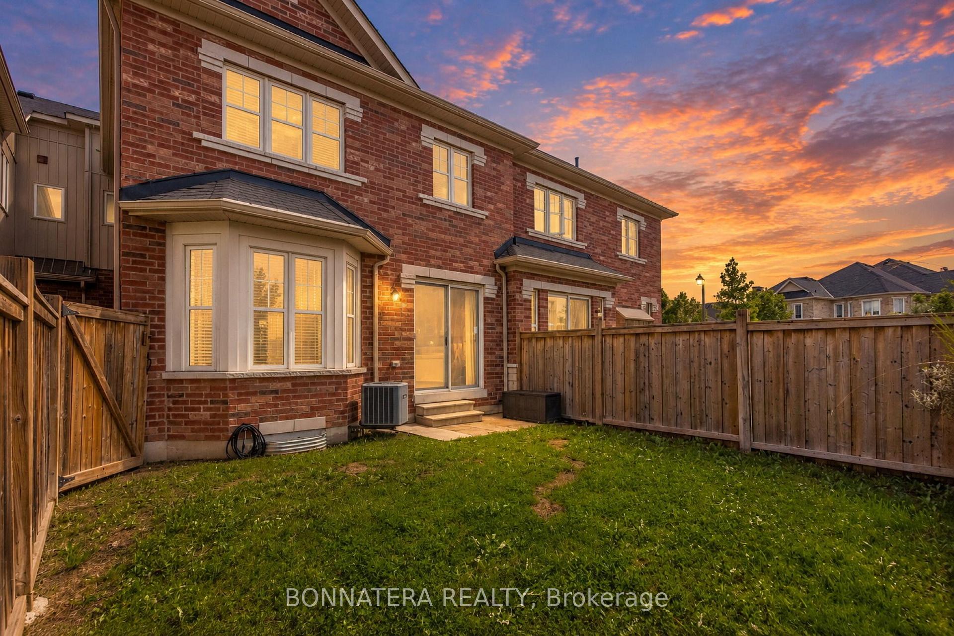 Photo 42 of 462 Terrace Way, Oakville, Sixteen Hollow — HOMEH