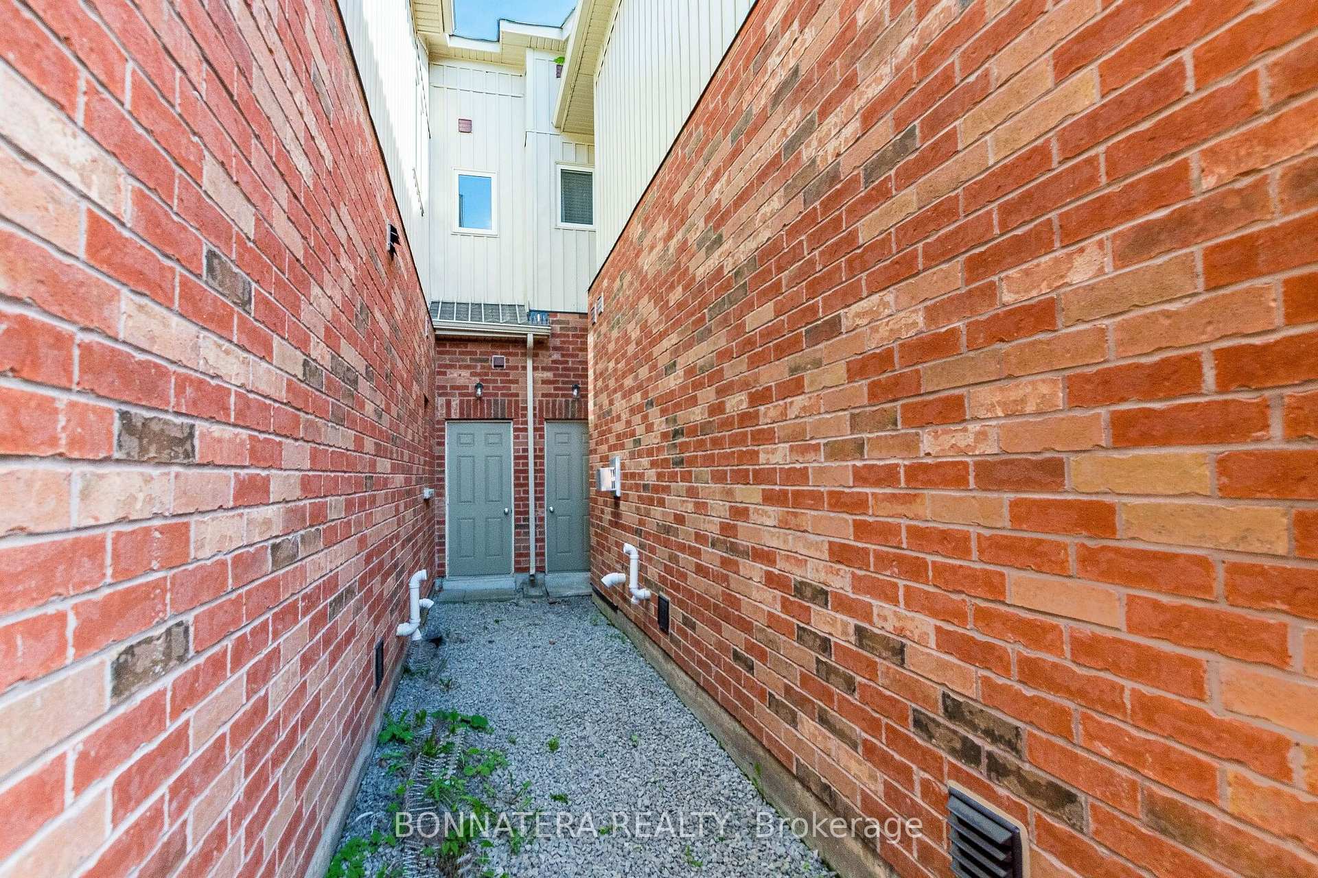 Photo 43 of 462 Terrace Way, Oakville, Sixteen Hollow — HOMEH