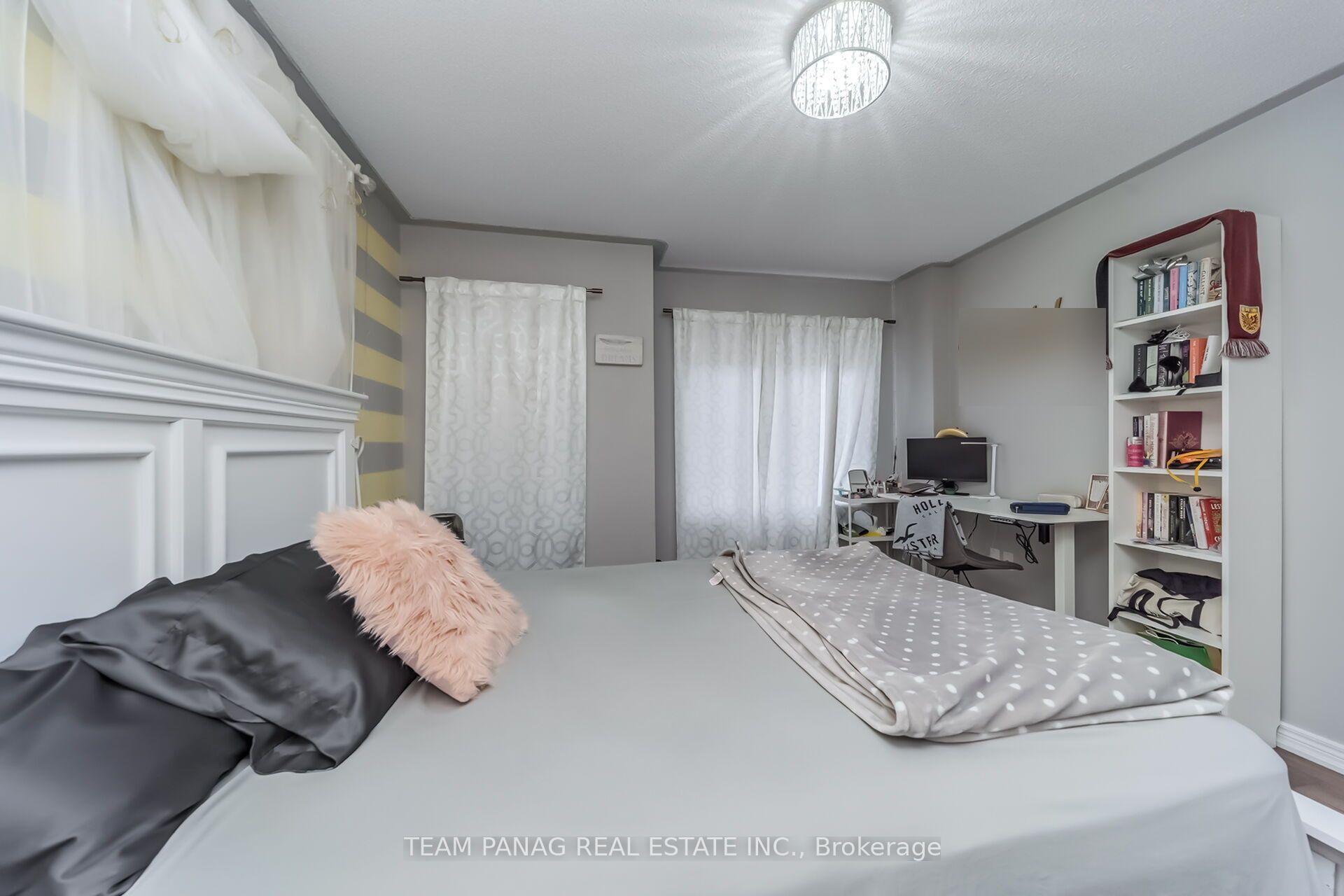 Photo 23 of 4 Archville Street, Brampton, Credit Valley — HOMEH