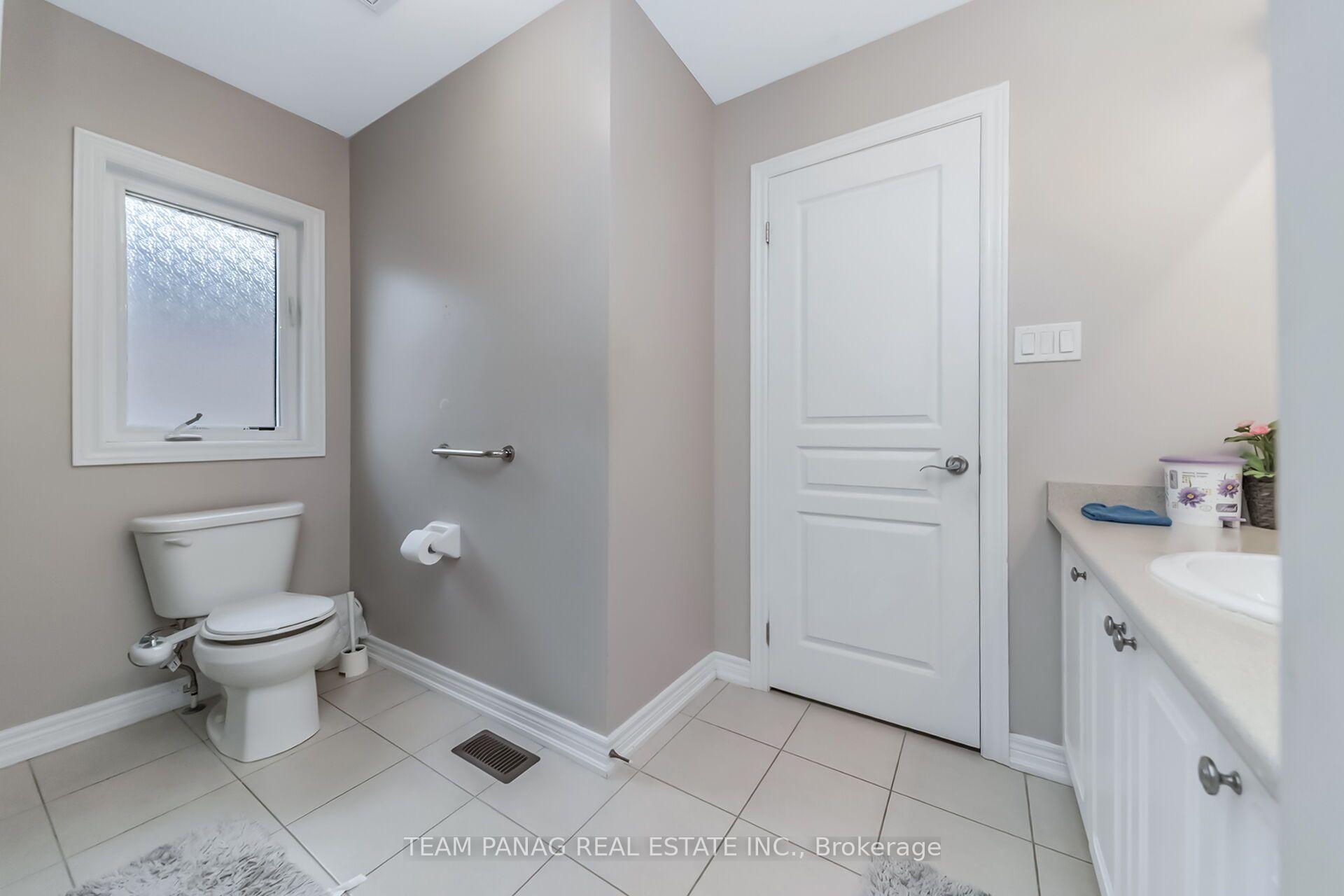 Photo 30 of 4 Archville Street, Brampton, Credit Valley — HOMEH
