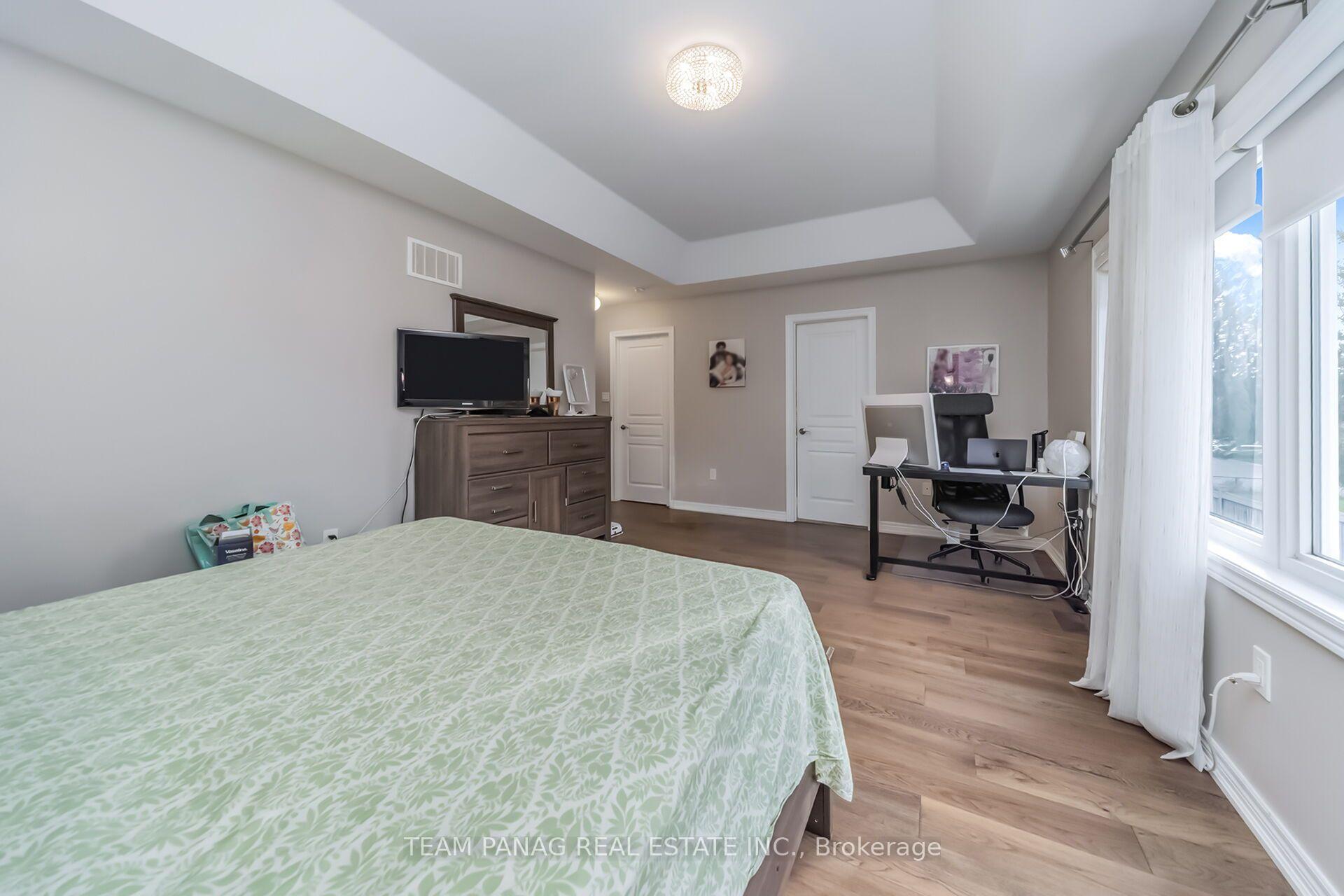 Photo 38 of 4 Archville Street, Brampton, Credit Valley — HOMEH