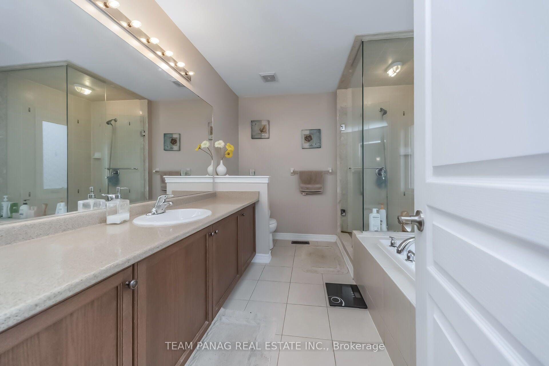 Photo 39 of 4 Archville Street, Brampton, Credit Valley — HOMEH