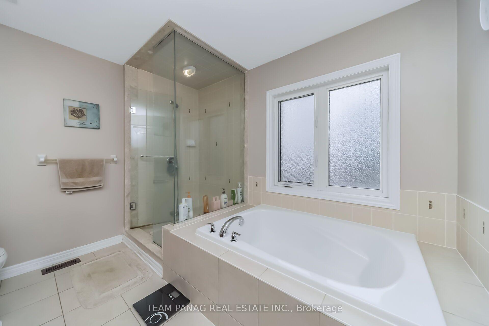 Photo 40 of 4 Archville Street, Brampton, Credit Valley — HOMEH
