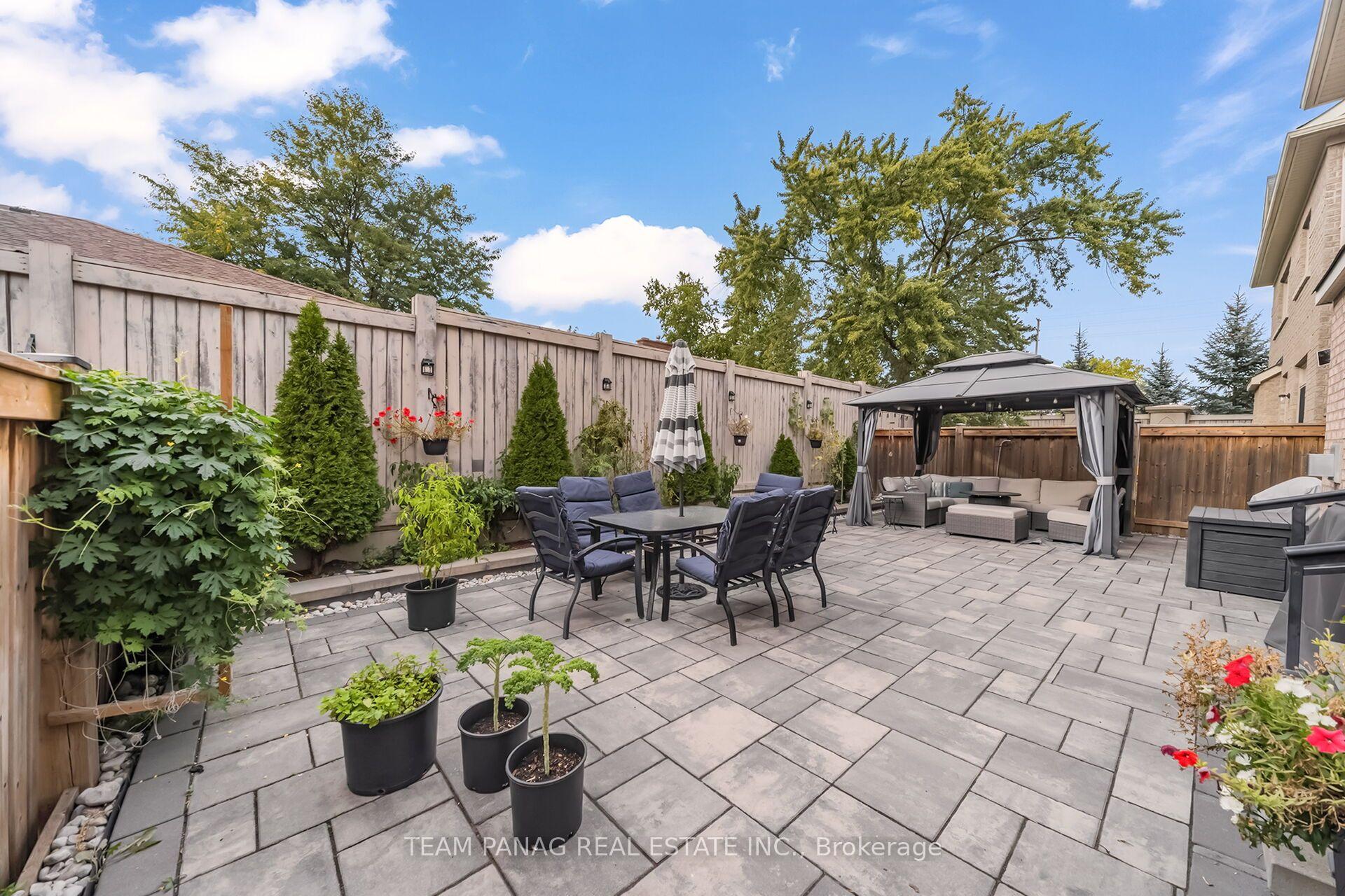 Photo 44 of 4 Archville Street, Brampton, Credit Valley — HOMEH