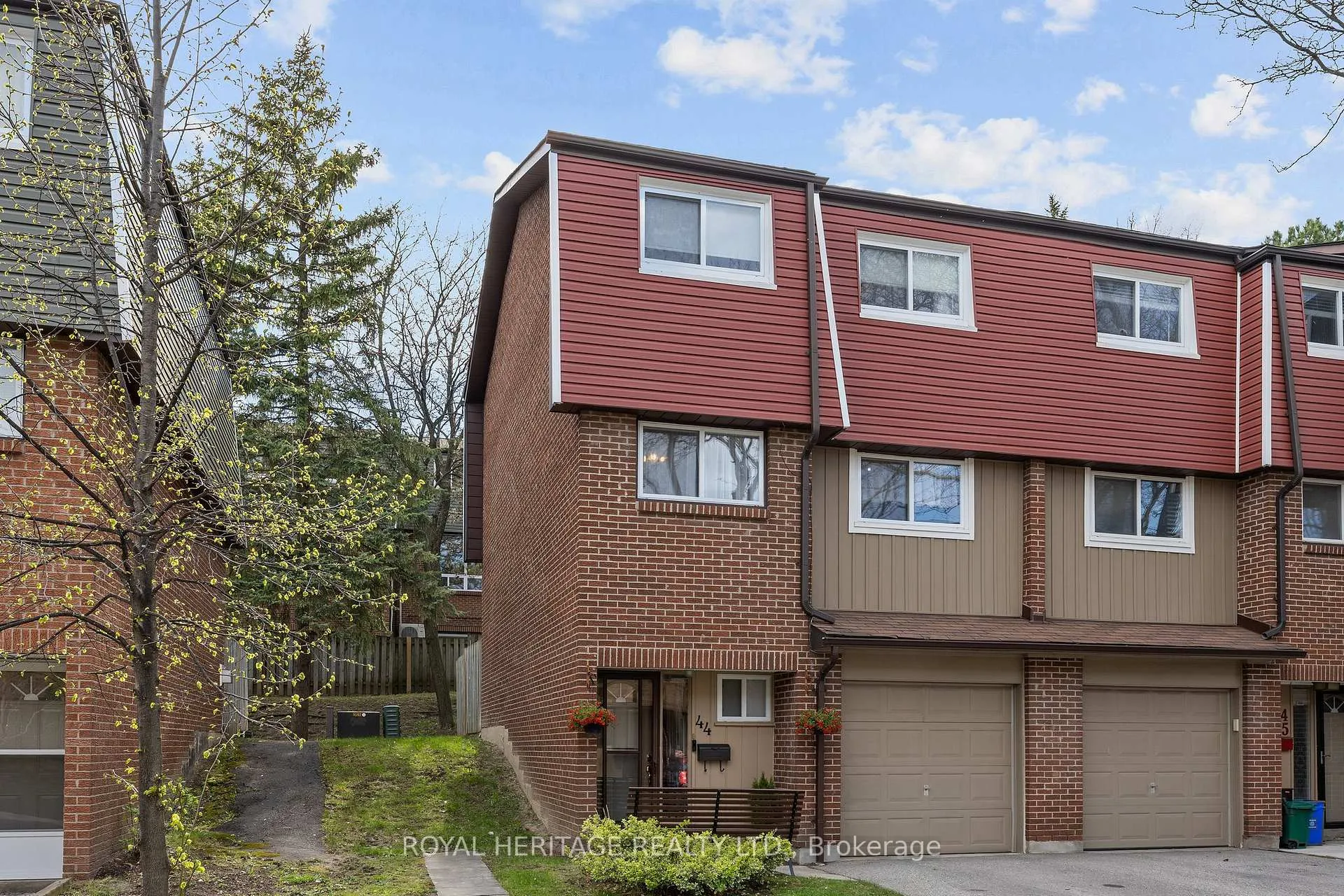 Photo 2 of Unit 44, 1310 Fieldlight Boulevard, Pickering, Liverpool — HOMEH