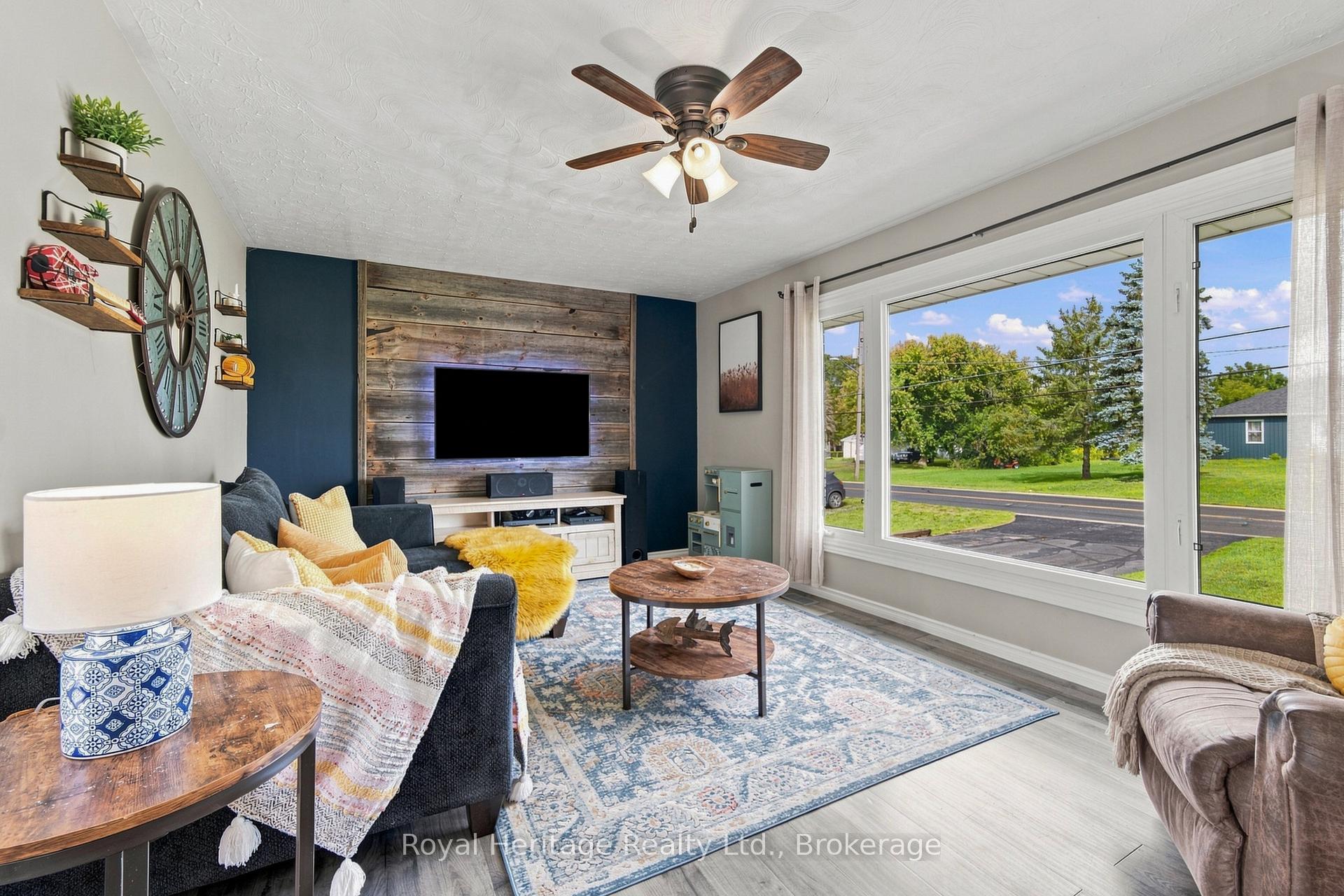 Photo 9 of 102 Johnstown Road, Quinte West, Sidney Ward — HOMEH