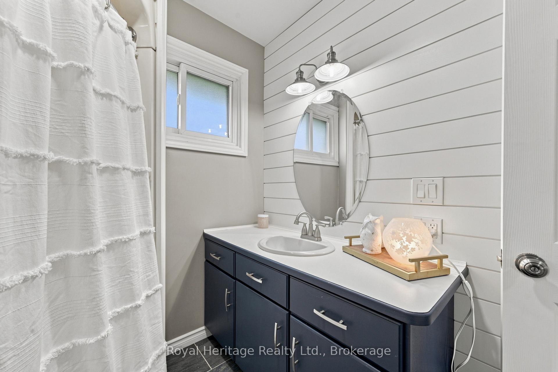 Photo 21 of 102 Johnstown Road, Quinte West, Sidney Ward — HOMEH