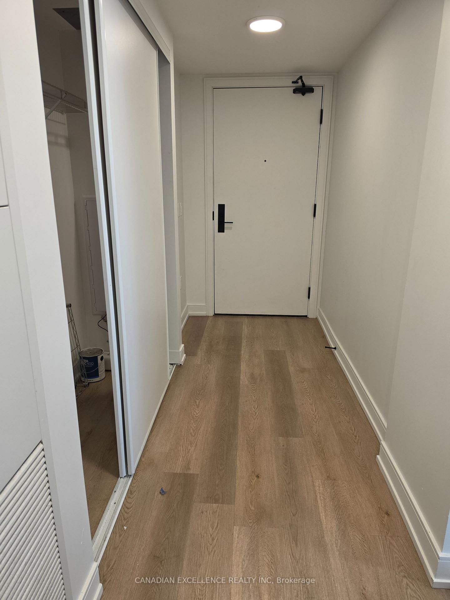 Photo 5 of Unit 927, 1 Jarvis Street, Hamilton, Beasley — HOMEH