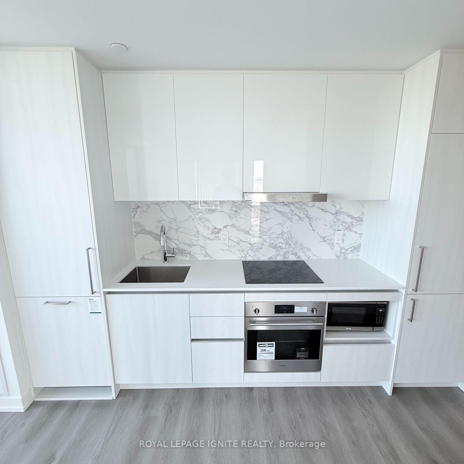 Photo 3 of Unit 508, 225 Commerce Street, Vaughan, Vaughan Corporate Centre — HOMEH