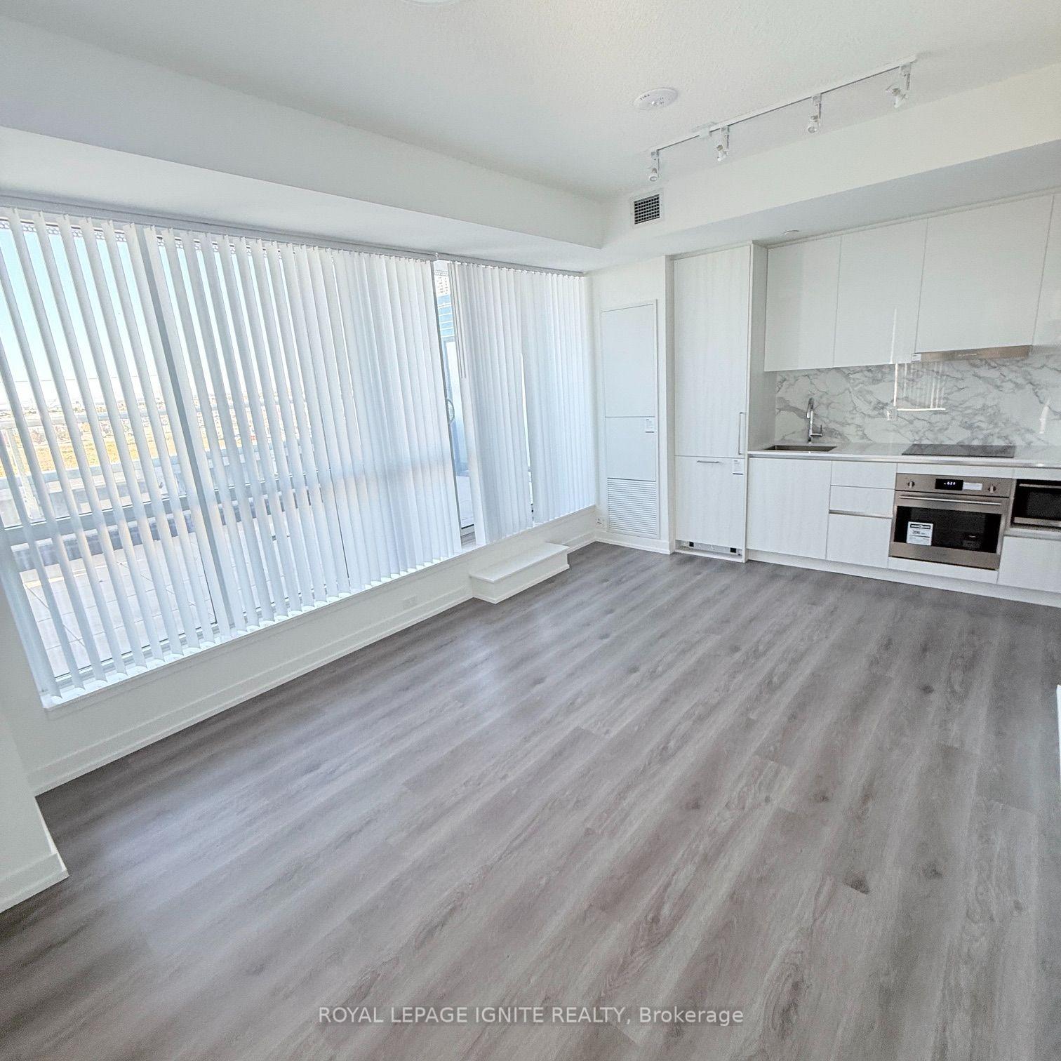 Photo 4 of Unit 508, 225 Commerce Street, Vaughan, Vaughan Corporate Centre — HOMEH
