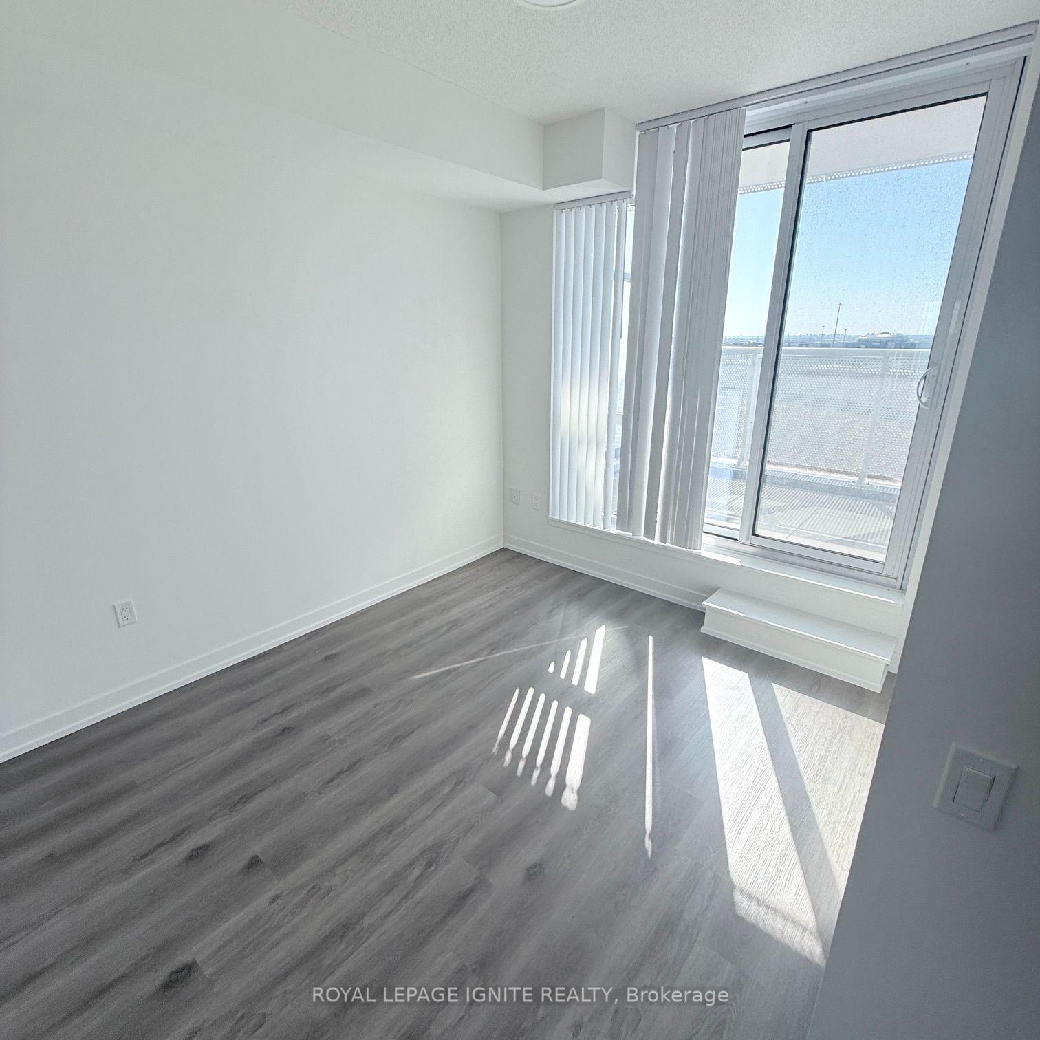 Photo 7 of Unit 508, 225 Commerce Street, Vaughan, Vaughan Corporate Centre — HOMEH