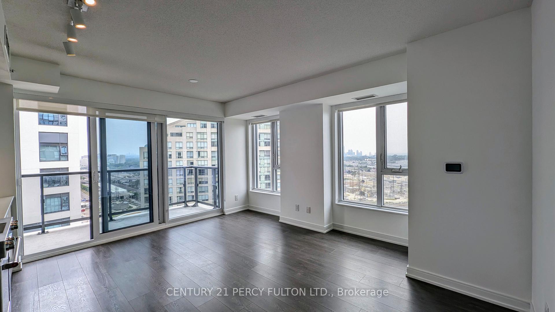 Photo 4 of Unit 1908, 30 Samuel Wood Way, Etobicoke, Islington-City Centre West — HOMEH