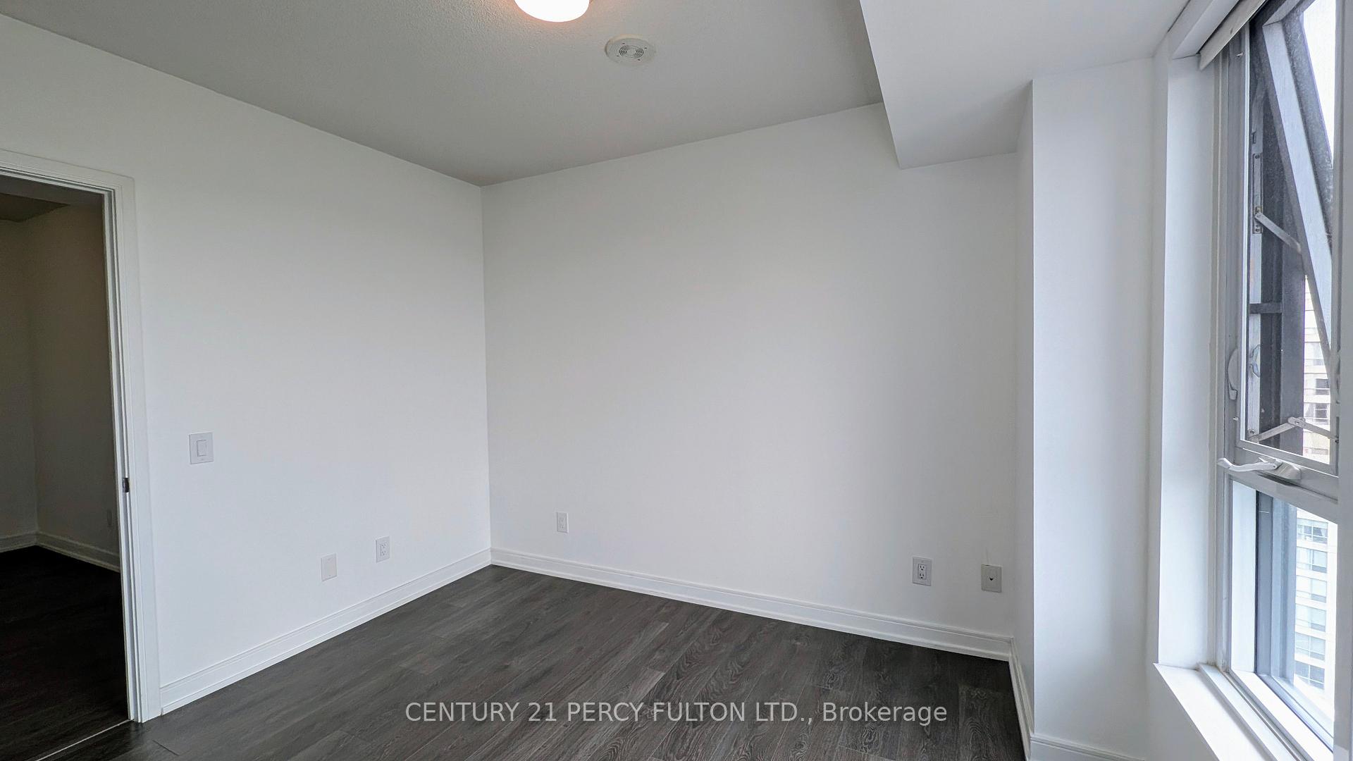 Photo 9 of Unit 1908, 30 Samuel Wood Way, Etobicoke, Islington-City Centre West — HOMEH