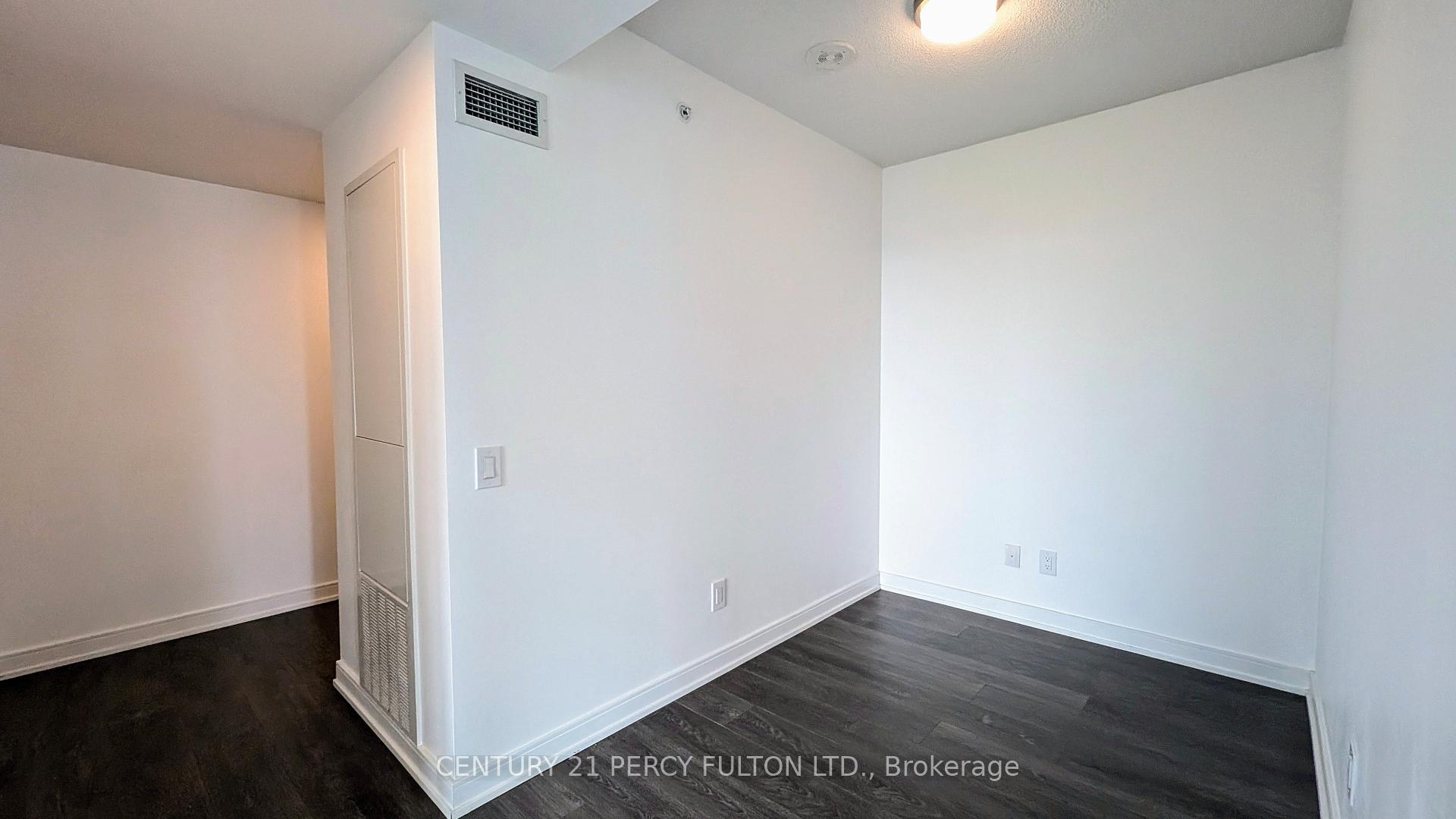 Photo 12 of Unit 1908, 30 Samuel Wood Way, Etobicoke, Islington-City Centre West — HOMEH