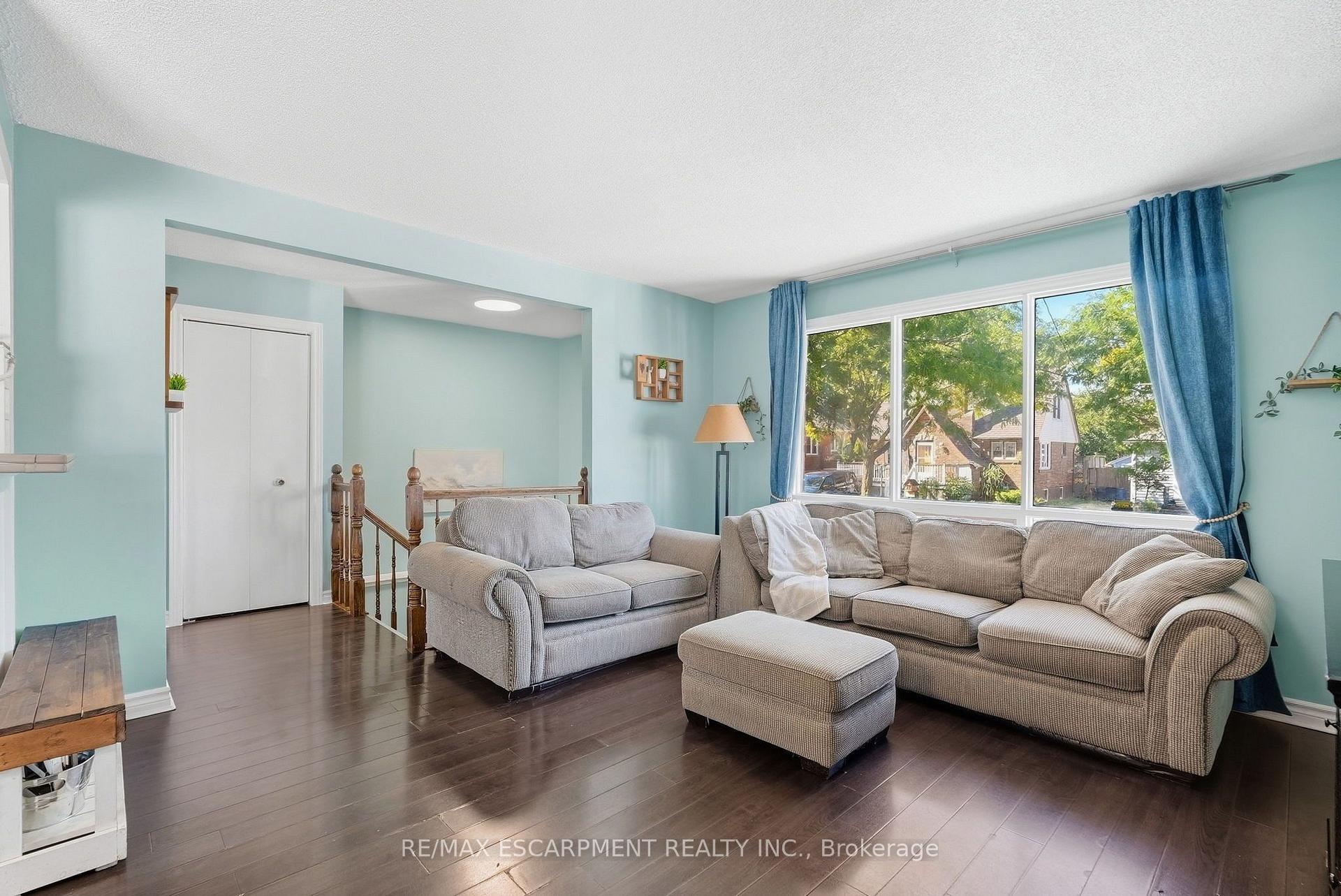 Photo 10 of 34 Grantham Avenue S, St. Catharines, Port Weller — HOMEH