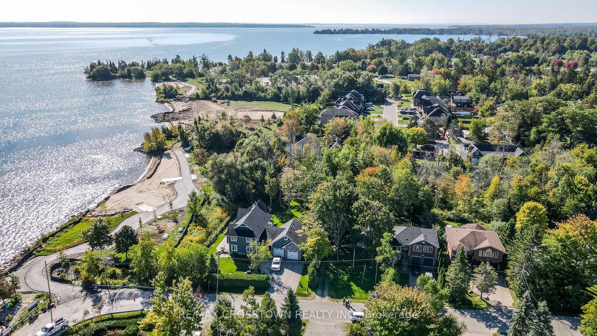 Photo 22 of 673 Roberts Road, Innisfil, Alcona — HOMEH