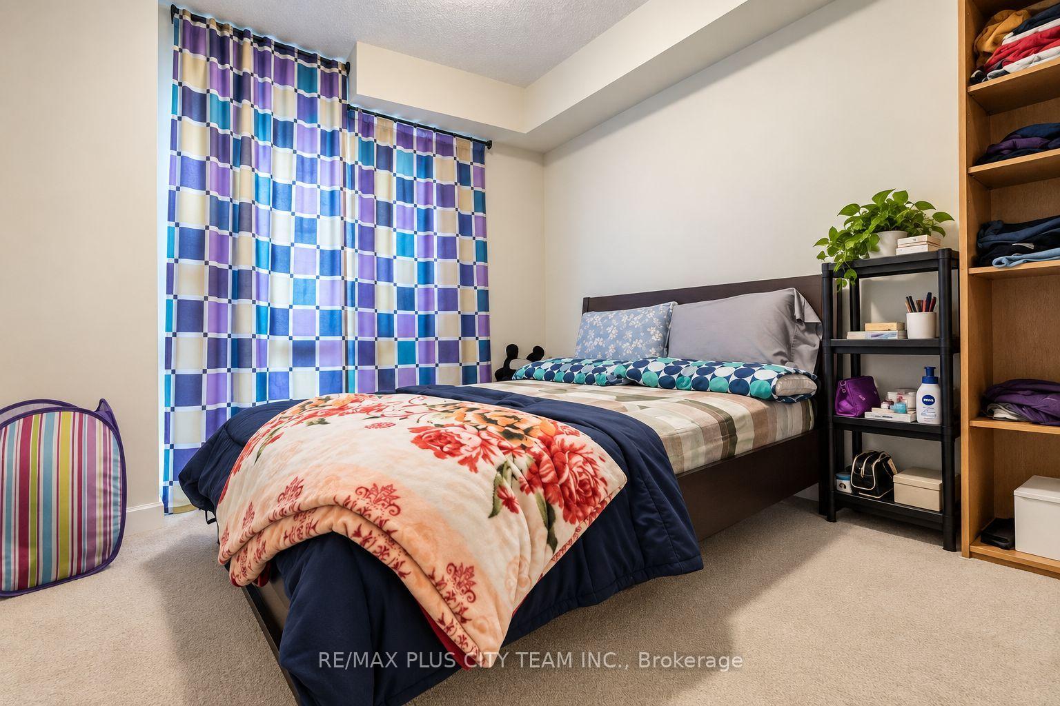 Photo 5 of Unit 1502, 33 Bay Street, Toronto, Waterfront Communities — HOMEH