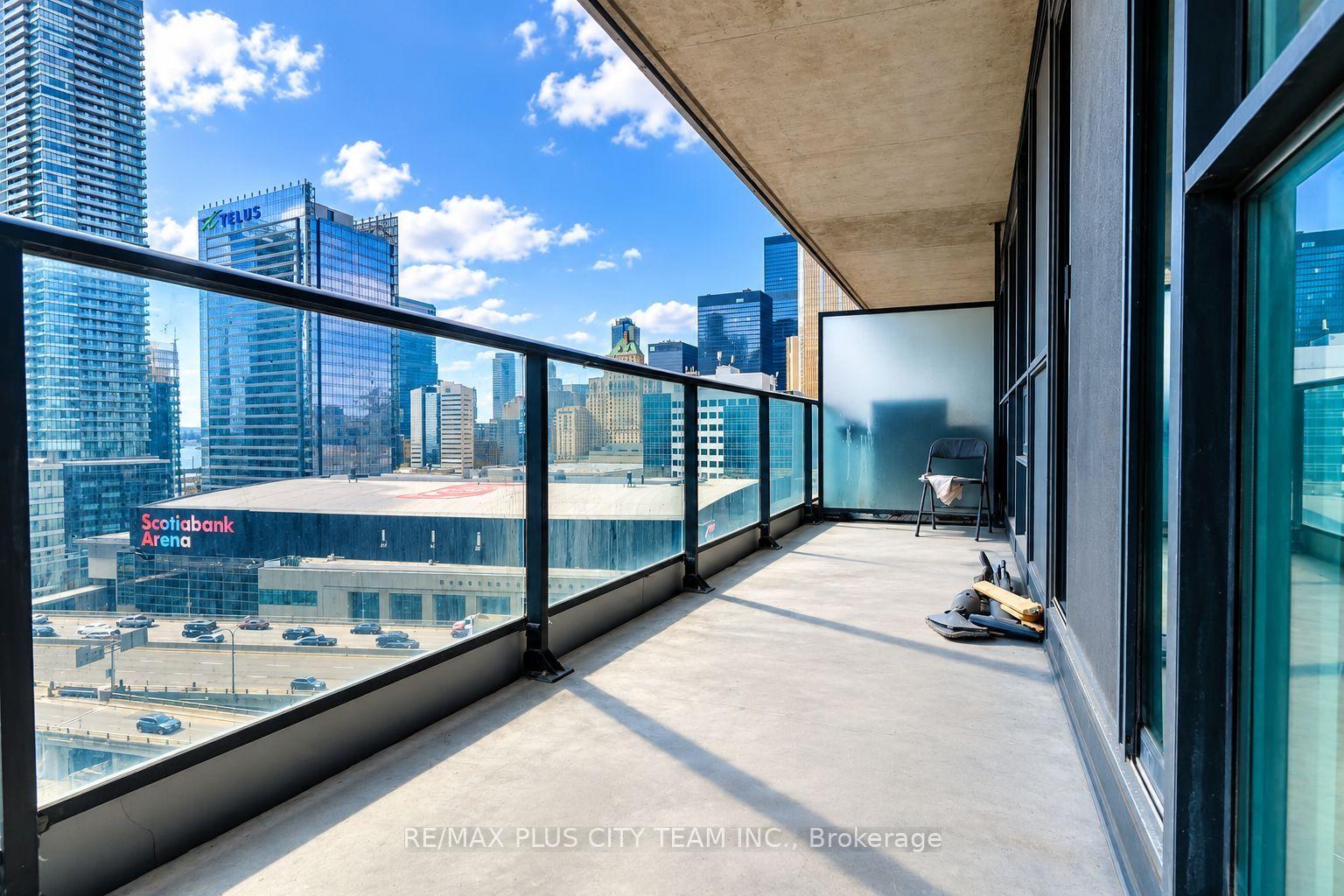 Photo 9 of Unit 1502, 33 Bay Street, Toronto, Waterfront Communities — HOMEH
