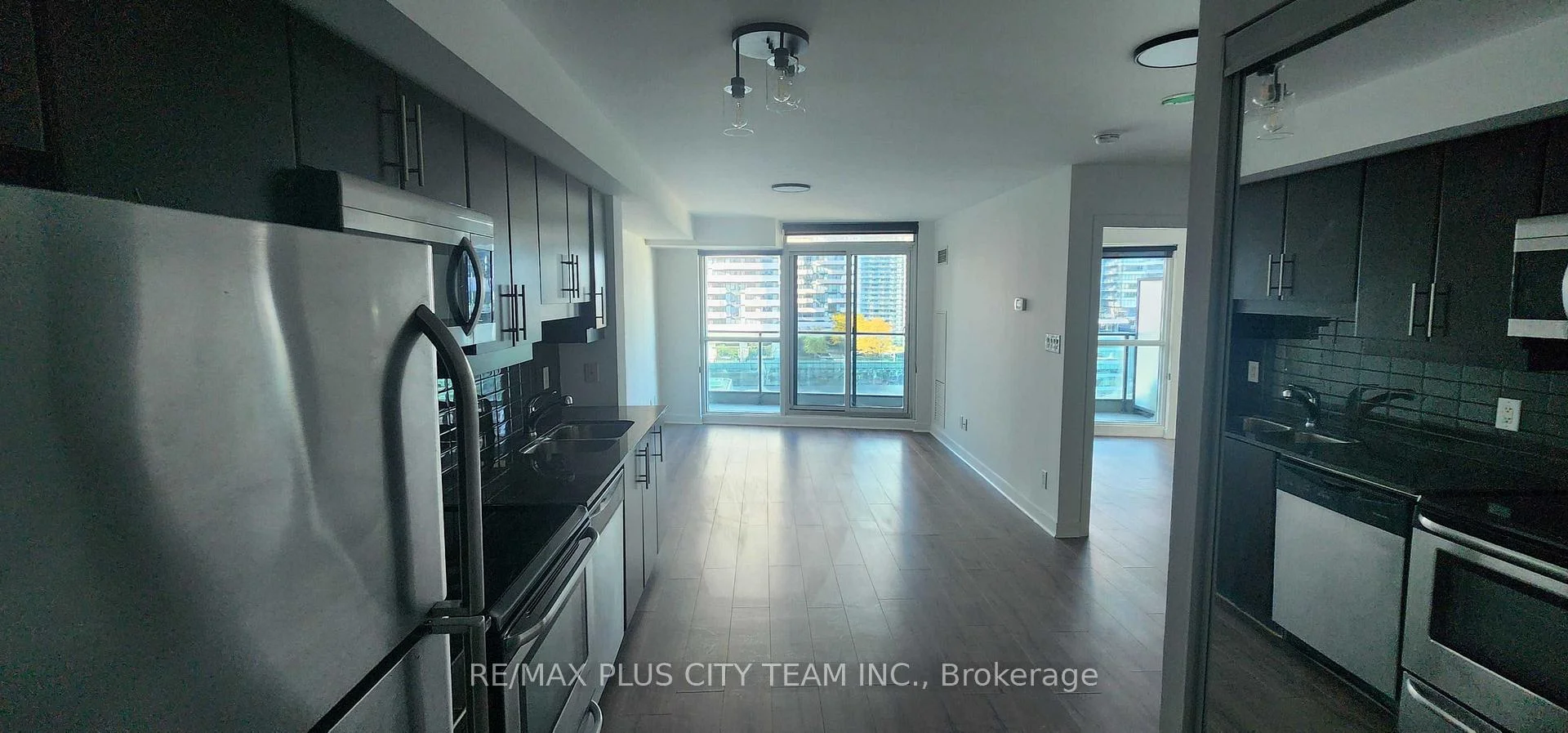 Photo 13 of Unit 1502, 33 Bay Street, Toronto, Waterfront Communities — HOMEH
