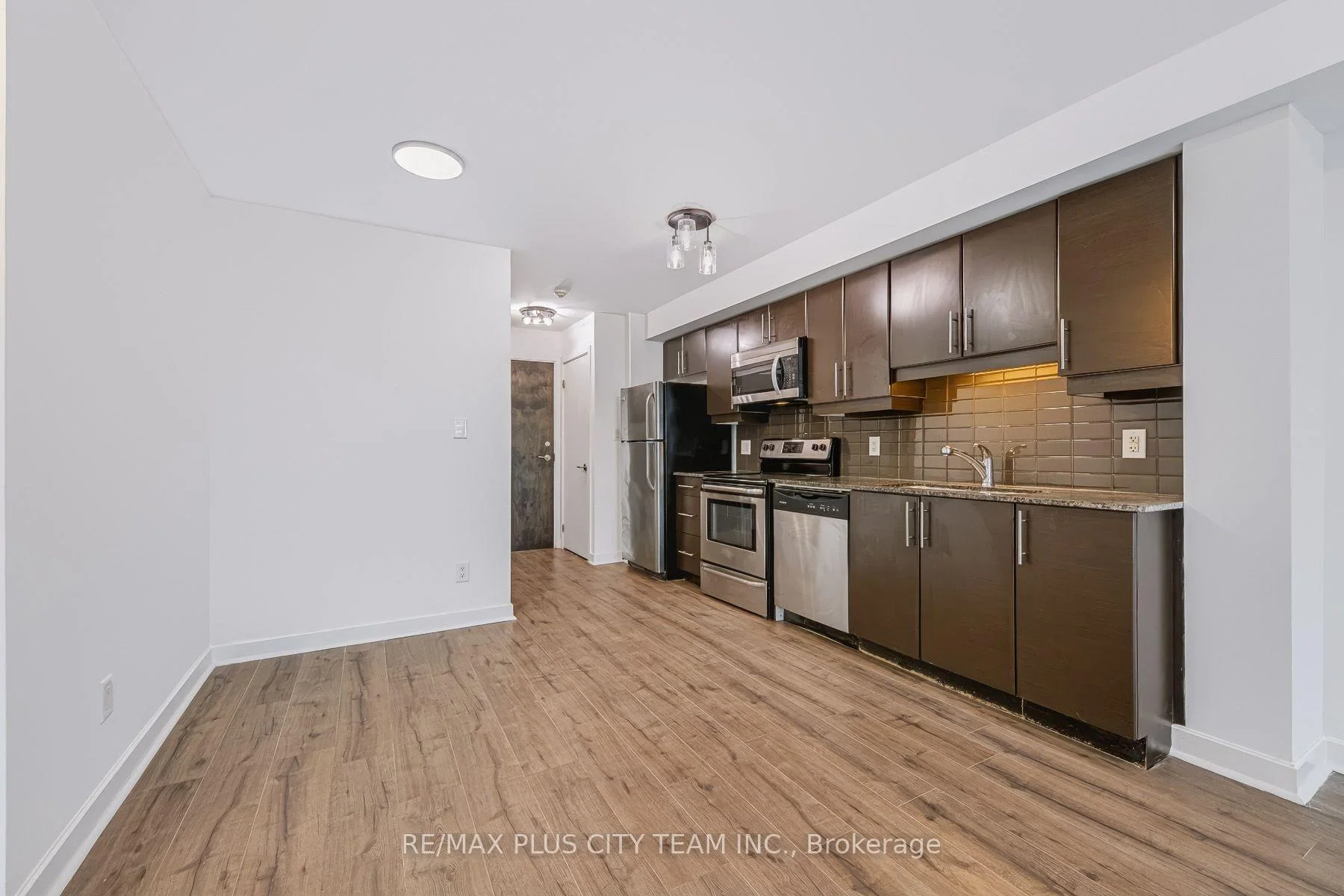 Photo 33 of Unit 1502, 33 Bay Street, Toronto, Waterfront Communities — HOMEH