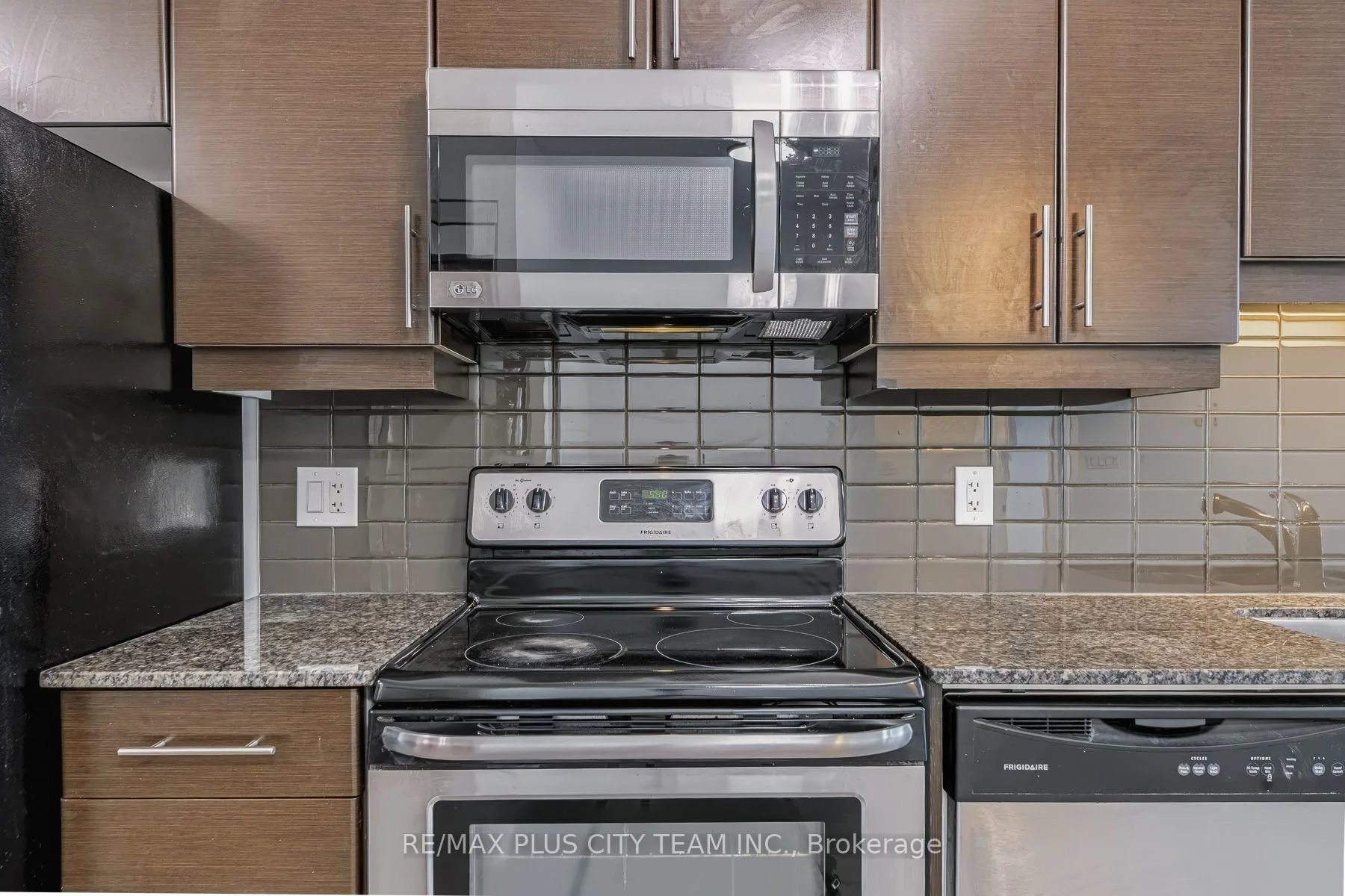 Photo 36 of Unit 1502, 33 Bay Street, Toronto, Waterfront Communities — HOMEH