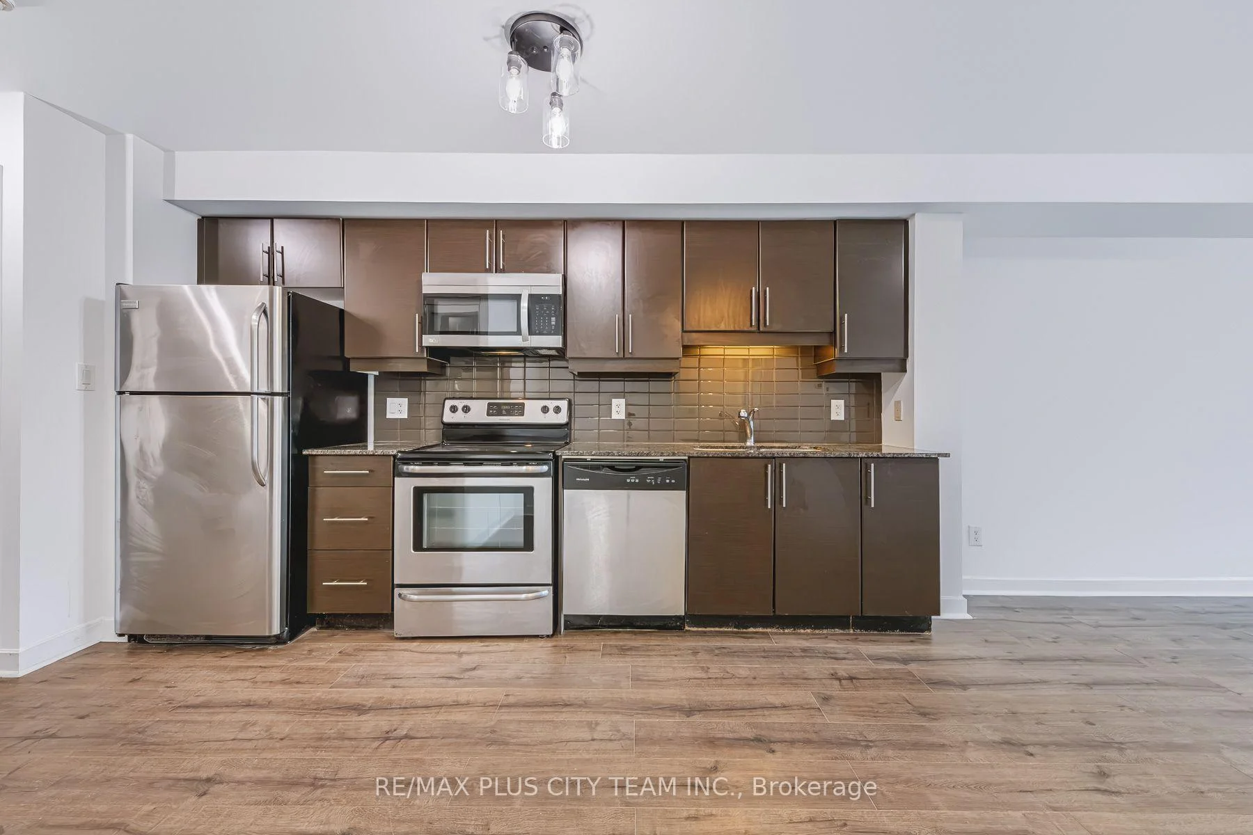Photo 37 of Unit 1502, 33 Bay Street, Toronto, Waterfront Communities — HOMEH