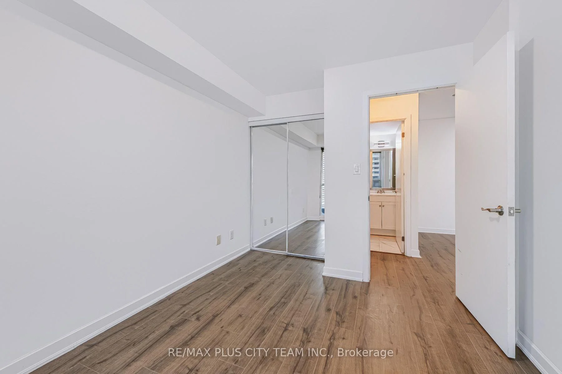 Photo 46 of Unit 1502, 33 Bay Street, Toronto, Waterfront Communities — HOMEH