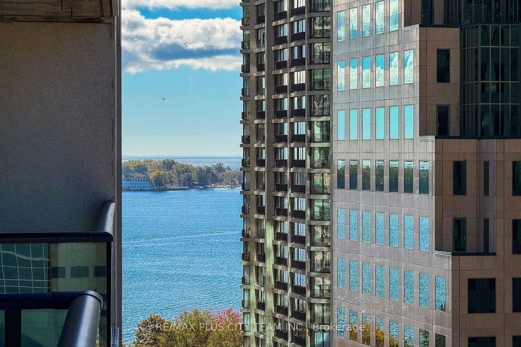 Photo 54 of Unit 1502, 33 Bay Street, Toronto, Waterfront Communities — HOMEH