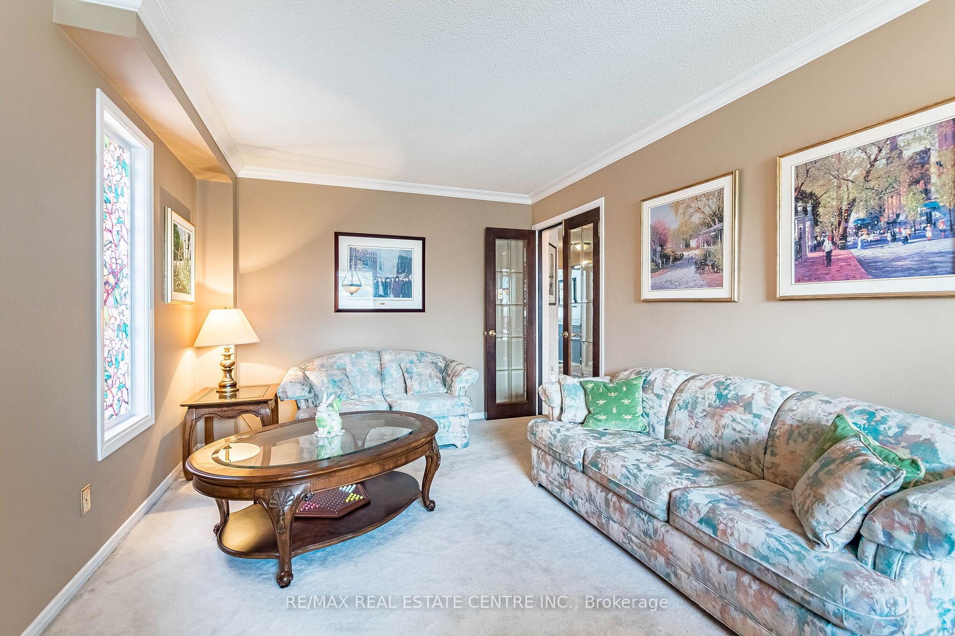 Photo 9 of 82 Candy Crescent, Brampton, Northwood Park — HOMEH