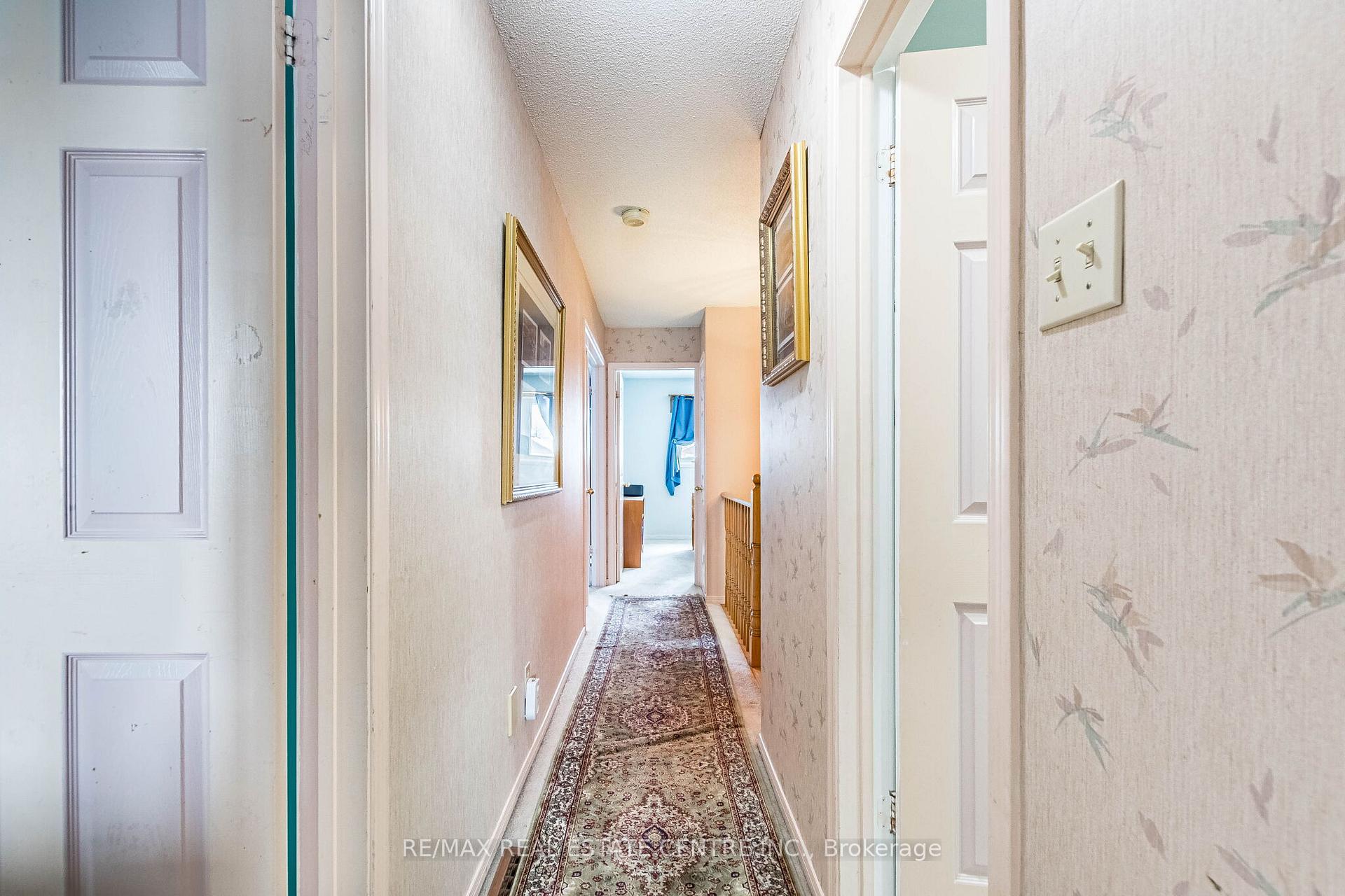 Photo 21 of 82 Candy Crescent, Brampton, Northwood Park — HOMEH
