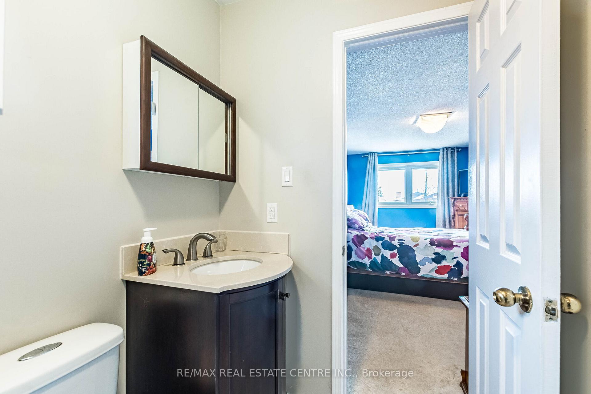 Photo 26 of 82 Candy Crescent, Brampton, Northwood Park — HOMEH