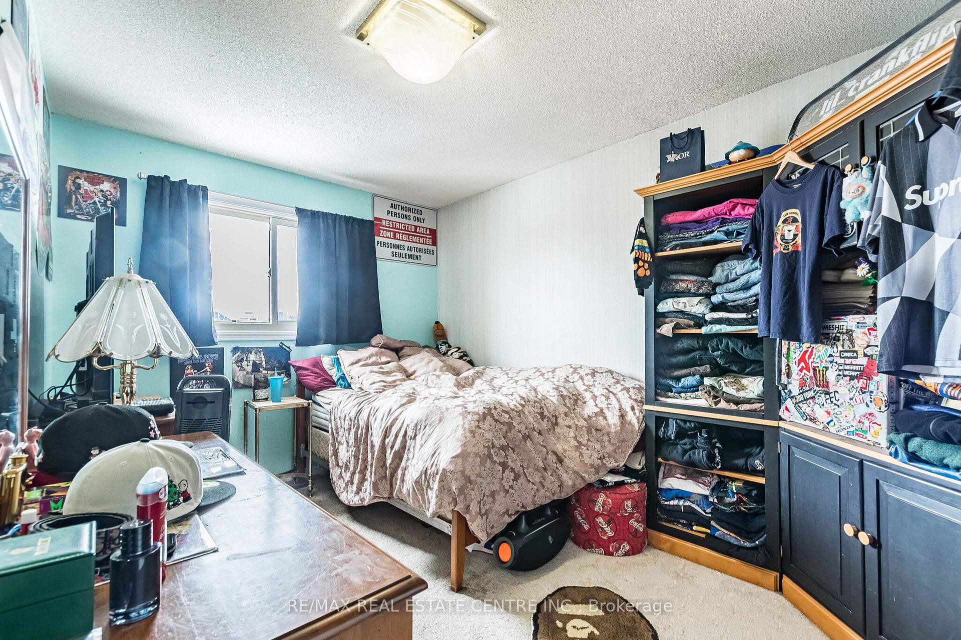 Photo 33 of 82 Candy Crescent, Brampton, Northwood Park — HOMEH