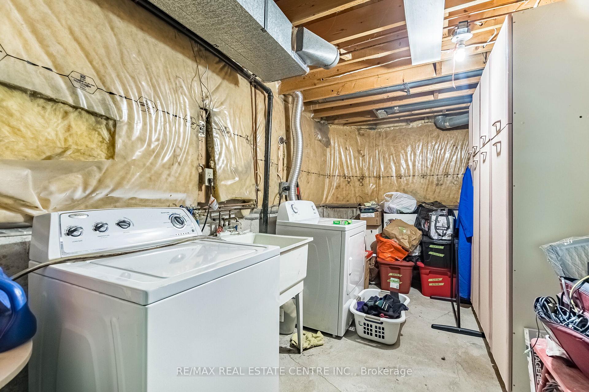 Photo 36 of 82 Candy Crescent, Brampton, Northwood Park — HOMEH